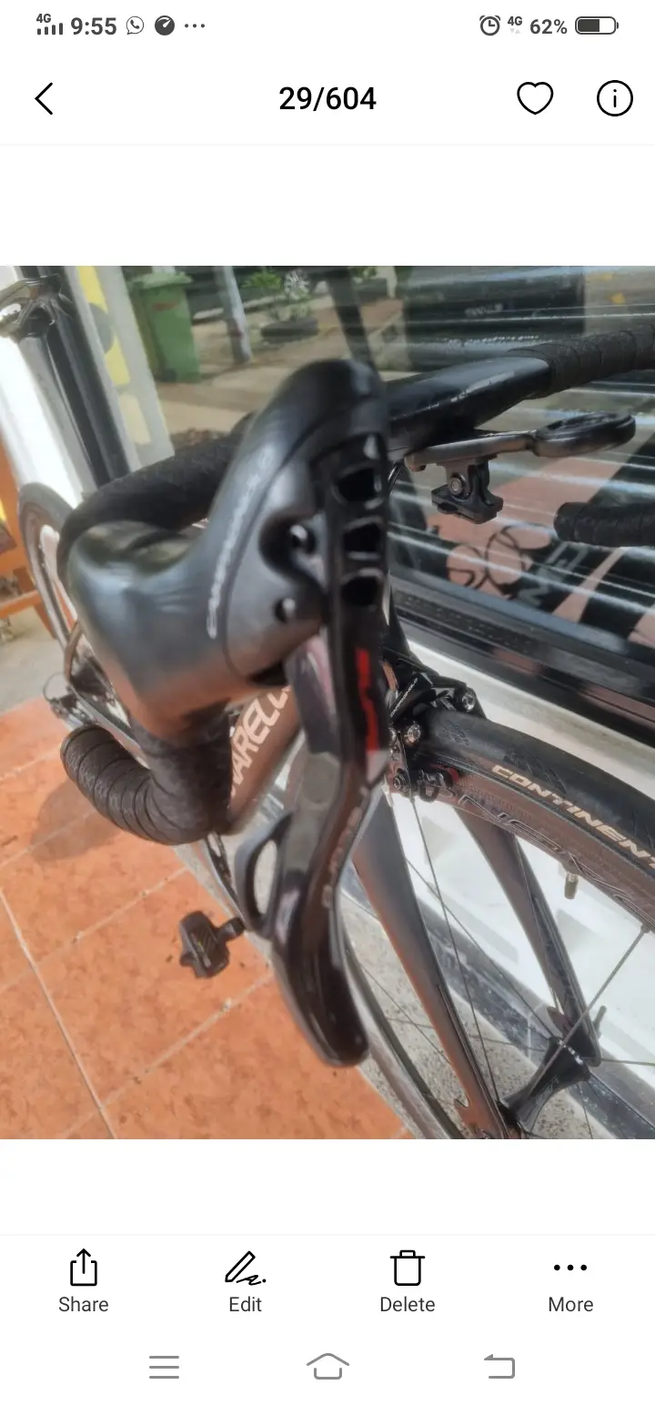 Pinarello Dogma F original Campagnolo 12 EPS