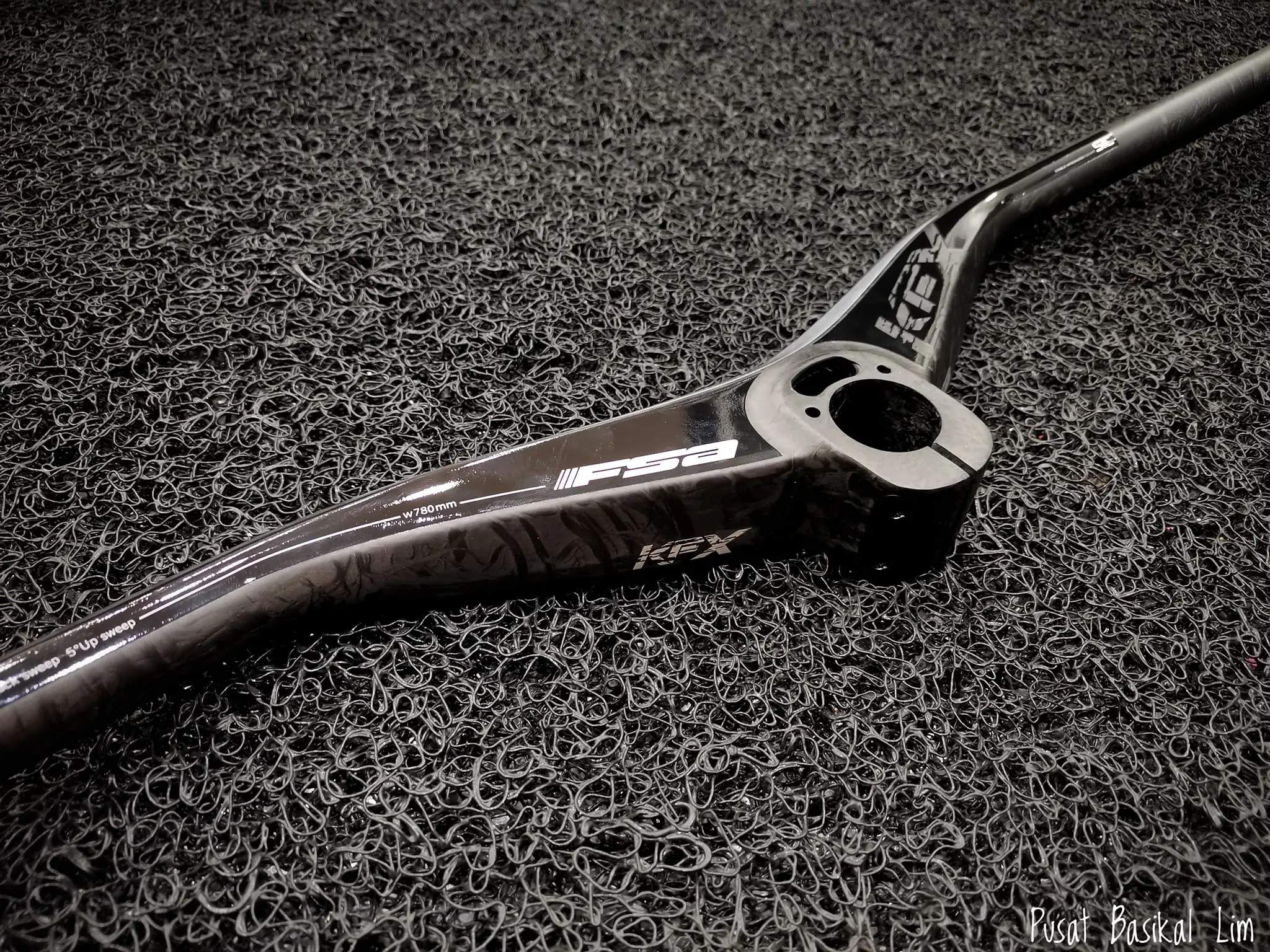 FSA KFX SIC Integrated Handlebar.