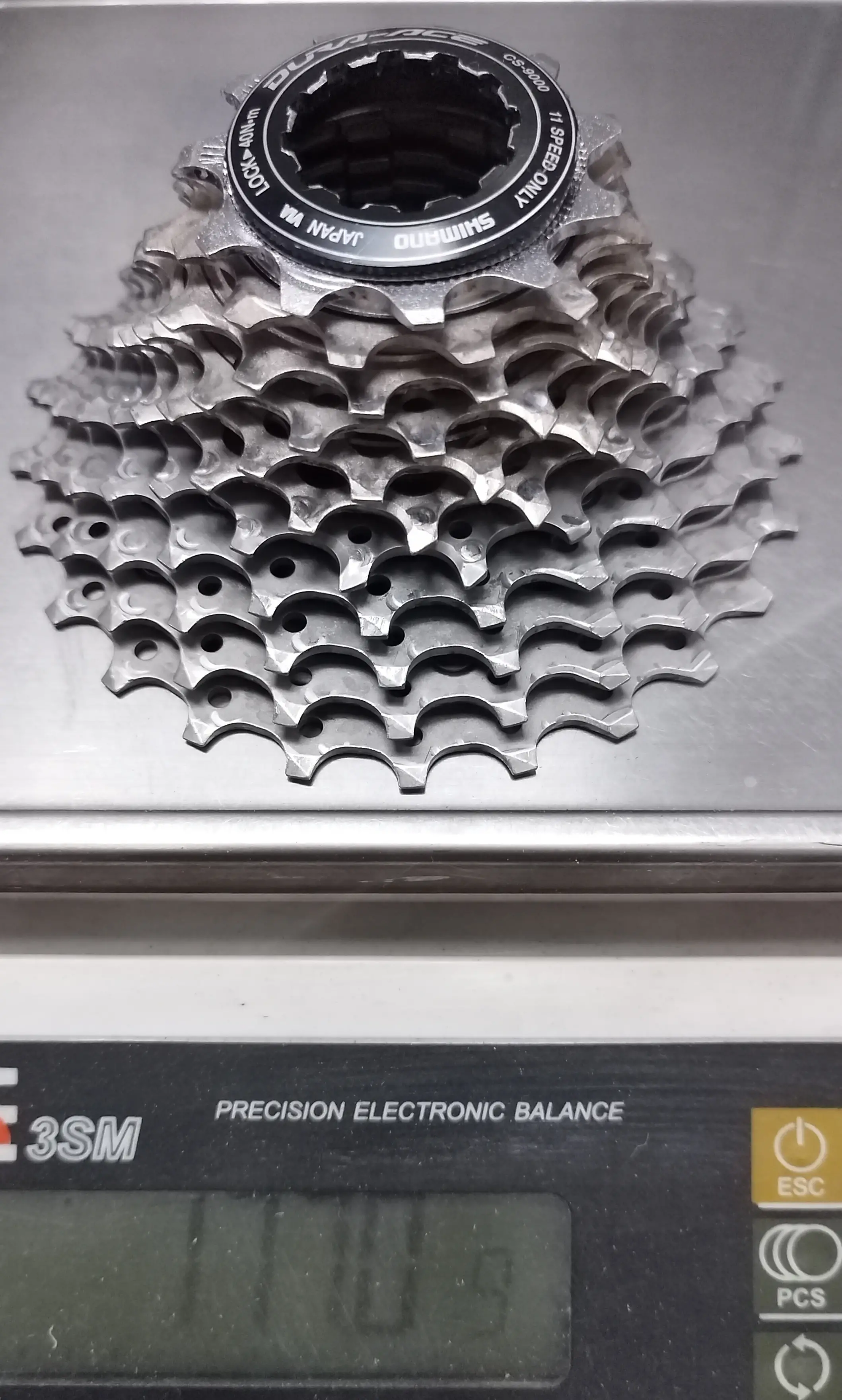 Used Dura ace + Ultegra Cassette