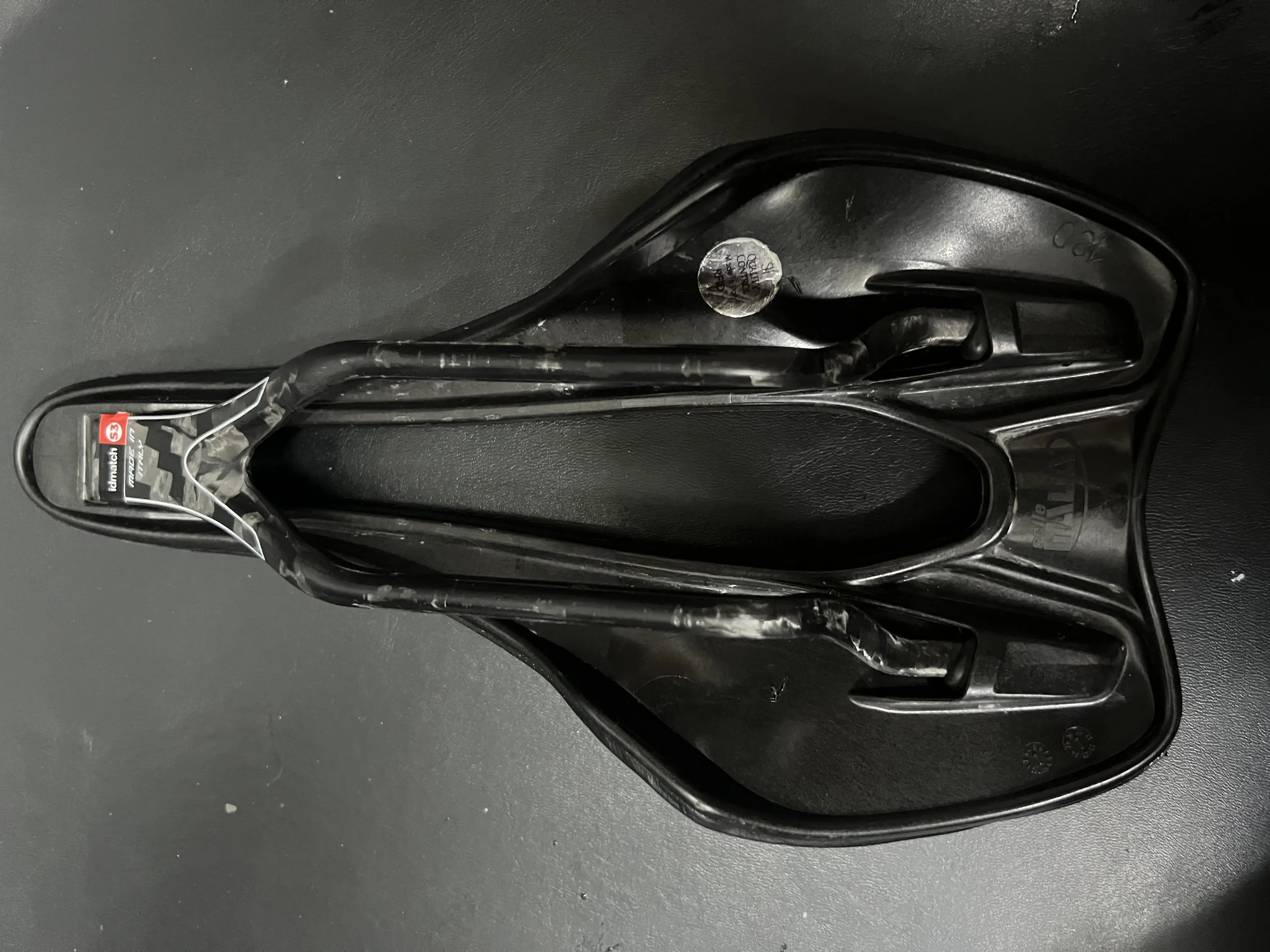 Selle Italia SLR Boost Kit Carbonio Superflow Bike Saddle