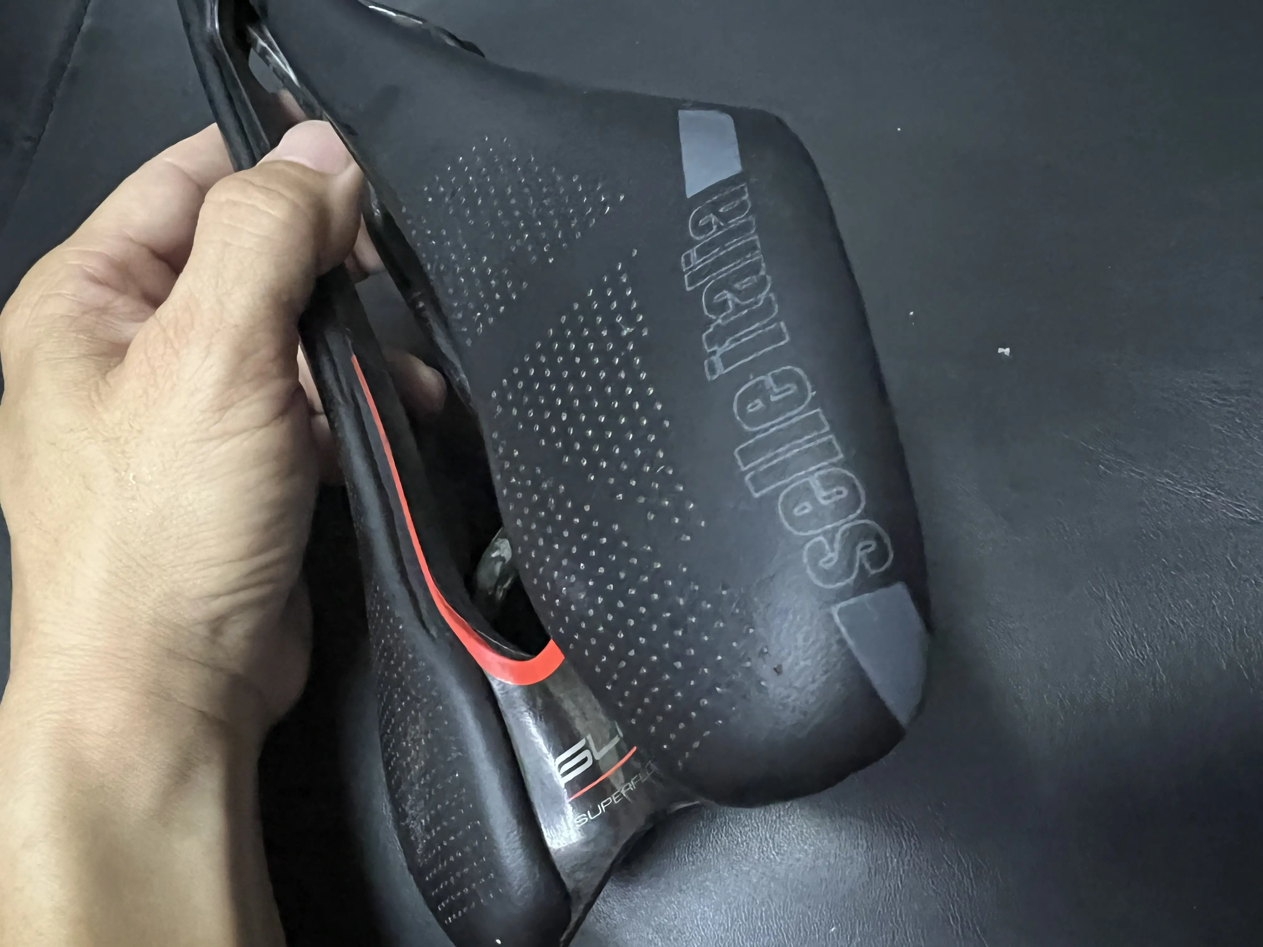 Selle Italia SLR Boost Kit Carbonio Superflow Bike Saddle