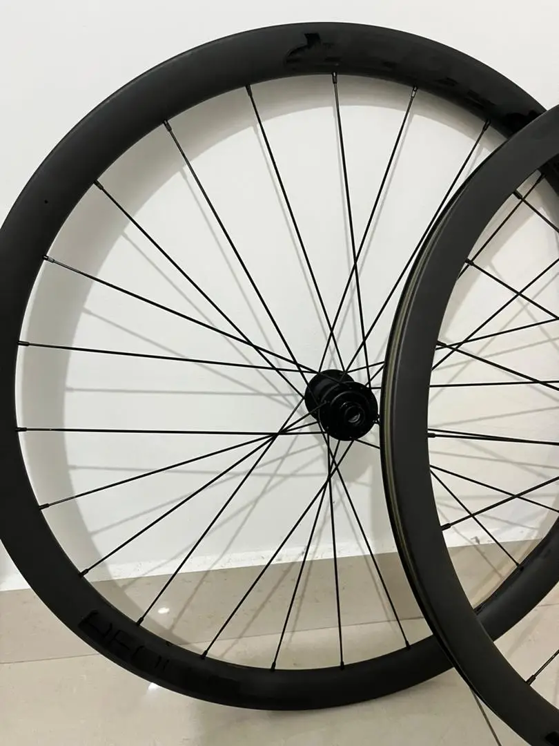 Wheelset - Bontrager Aeolus Elite 35mm