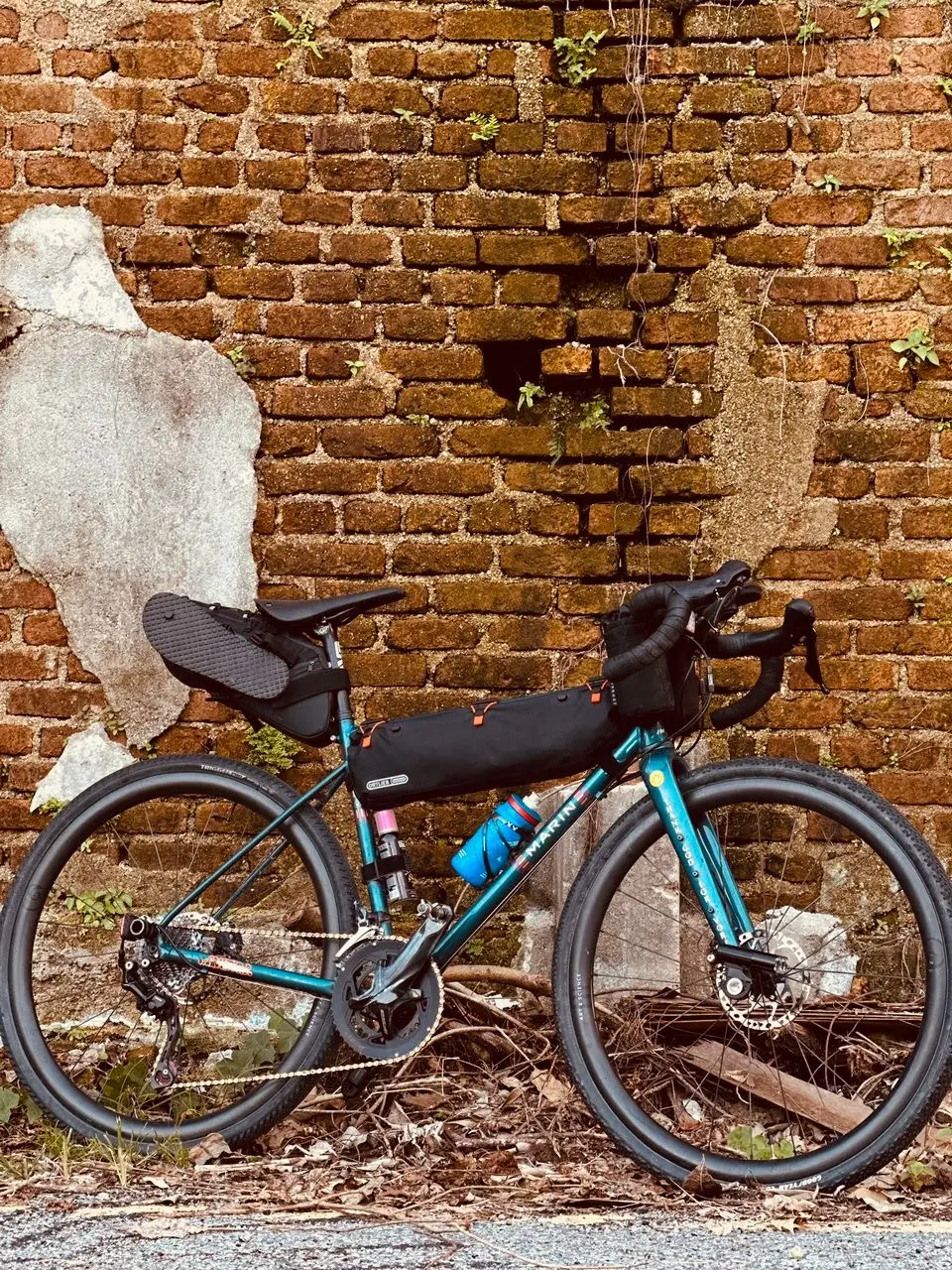 2022 Marin Nicasio 2 GRX Carbon Wheelset
