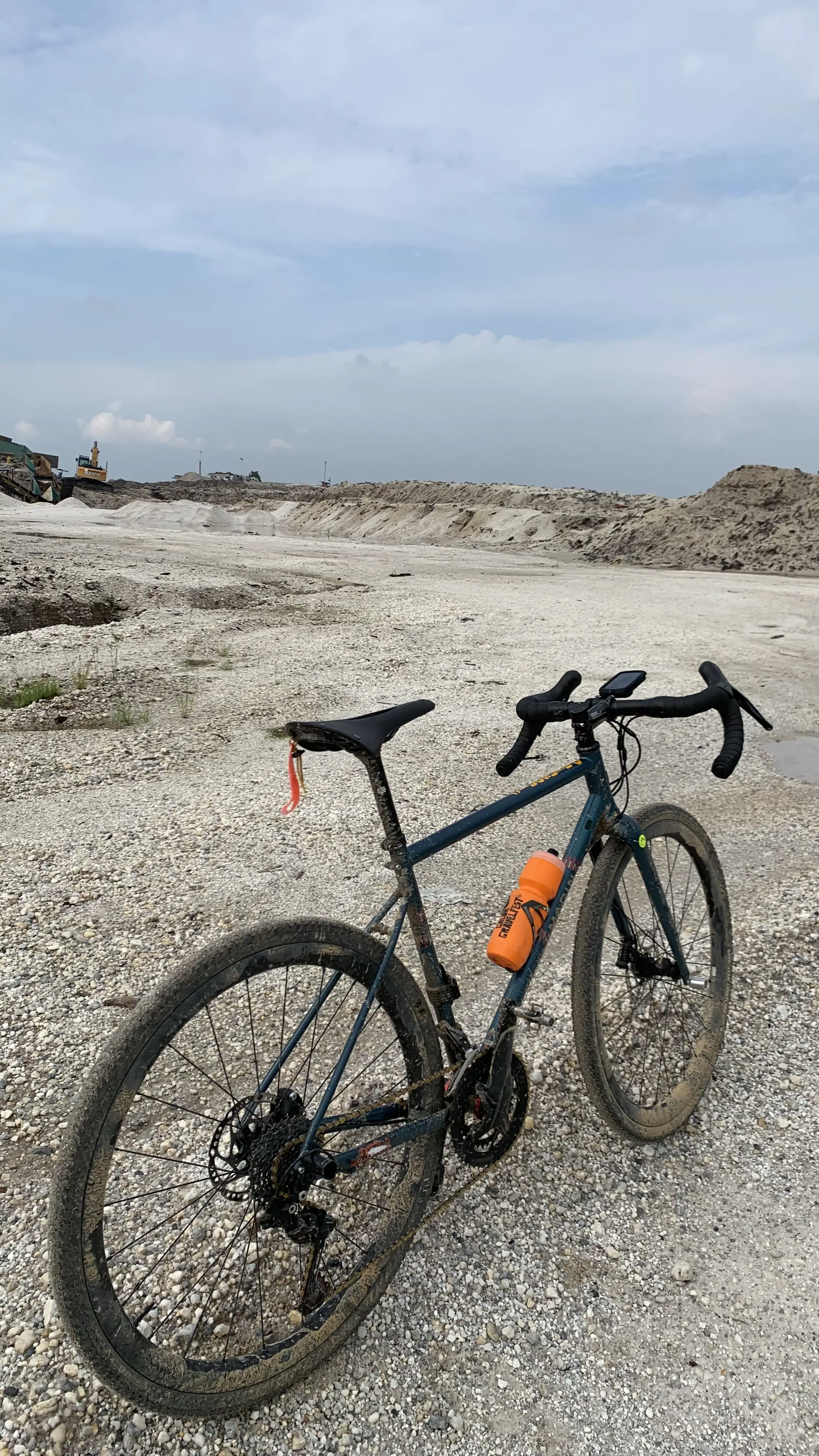 2022 Marin Nicasio 2 GRX Carbon Wheelset