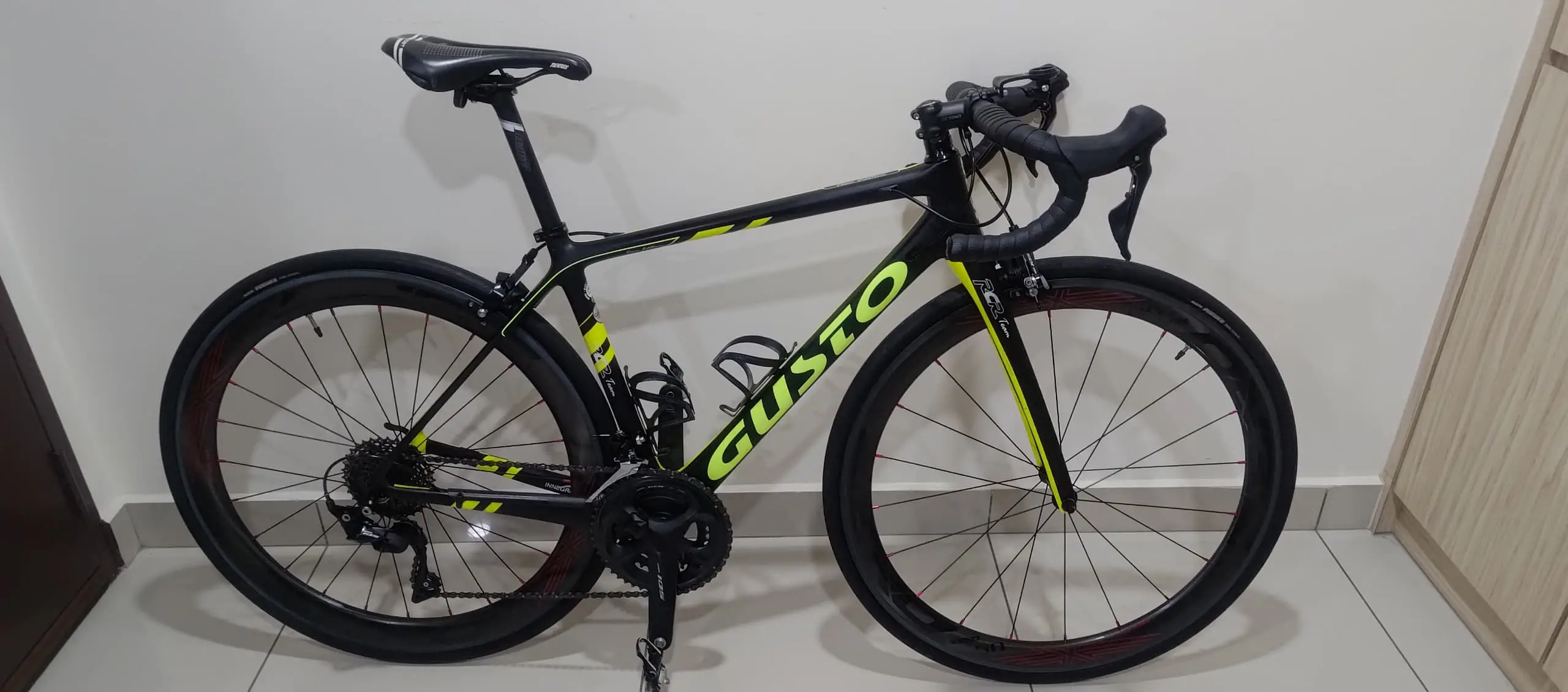 GUSTO RCR Team Limited Edition