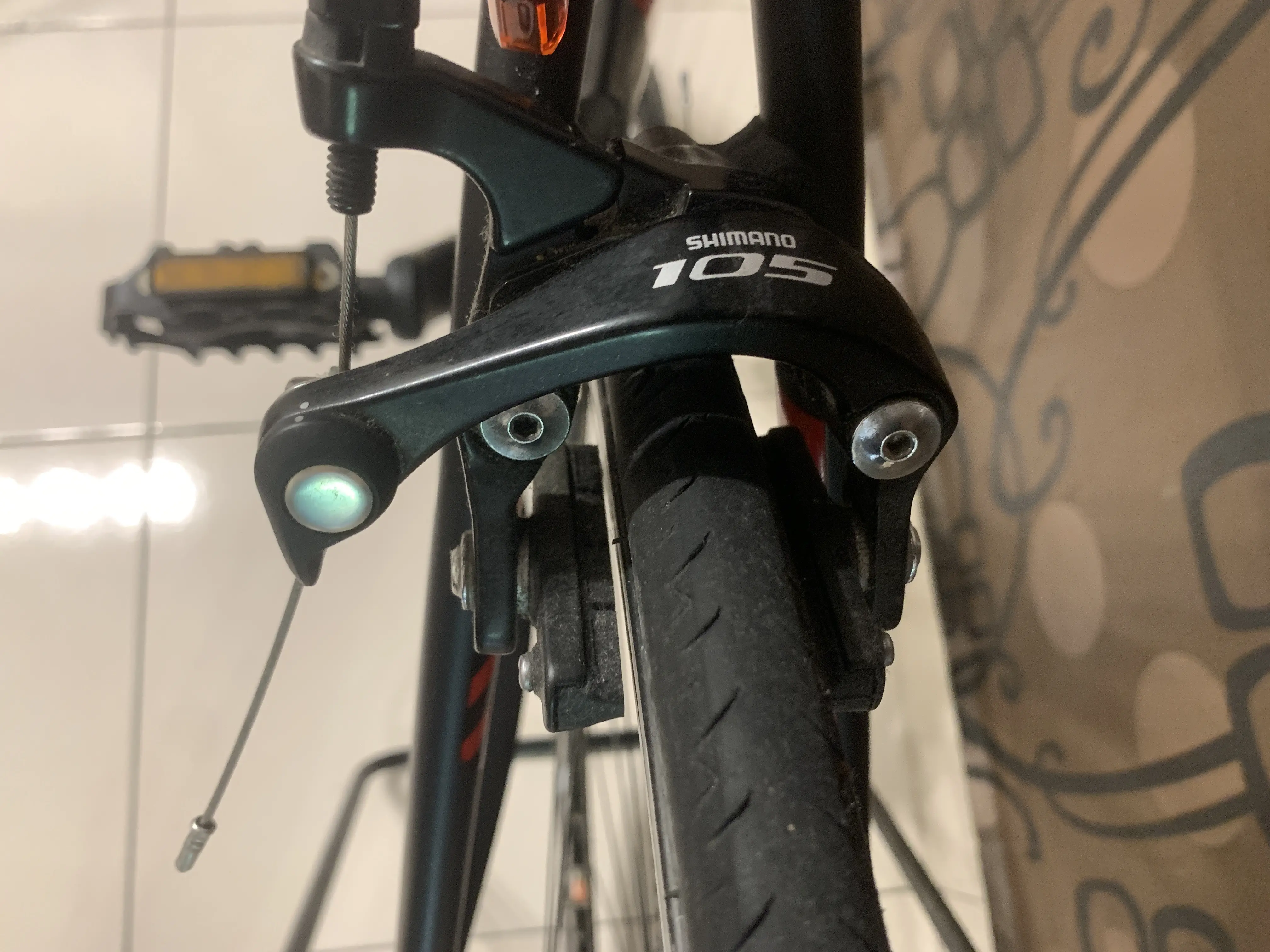 Renox R5 Road Bike with Free Gifts