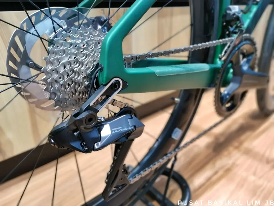 Merida Reacto 8000 Ultegra Di2 Carbon Road Bike......