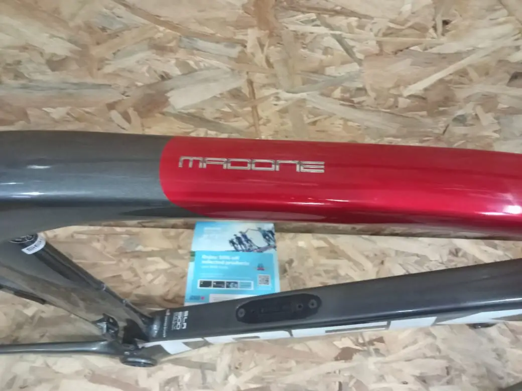 Trek Madone SLr project one frameset