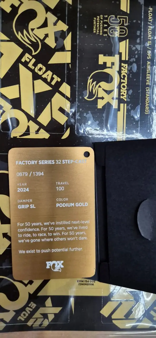 Fox Factory 32 Grip SL Podium Gold (29er) 100mm travel (Boost 15*110mm) Brand New !!