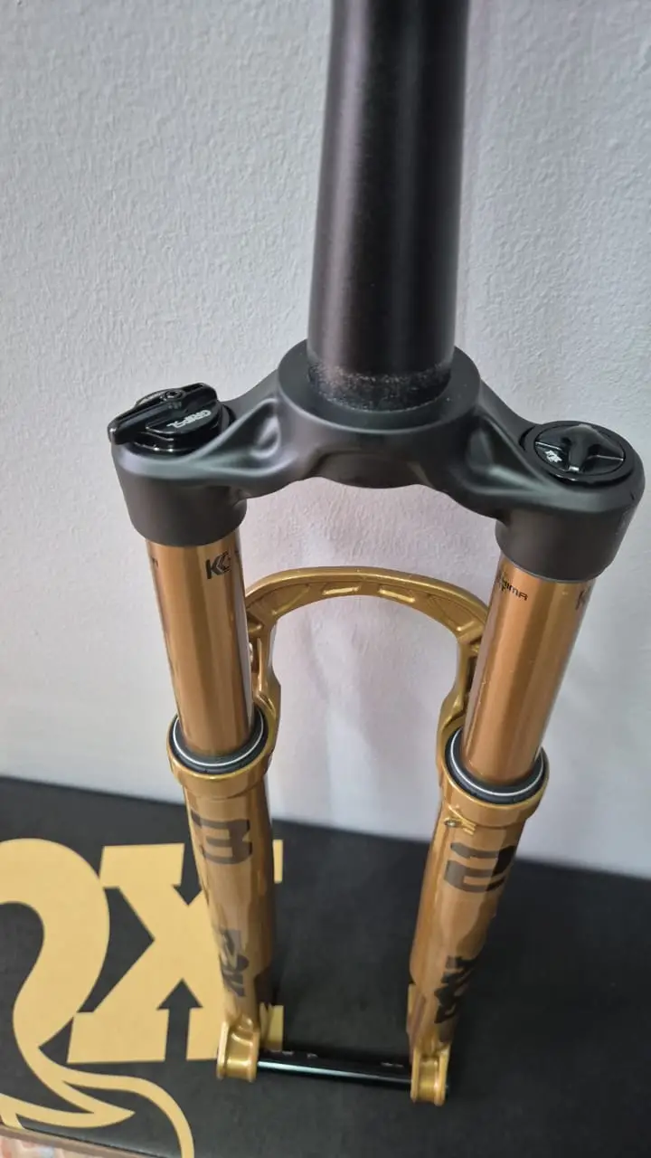 Fox Factory 32 Grip SL Podium Gold (29er) 100mm travel (Boost 15*110mm) Brand New !!