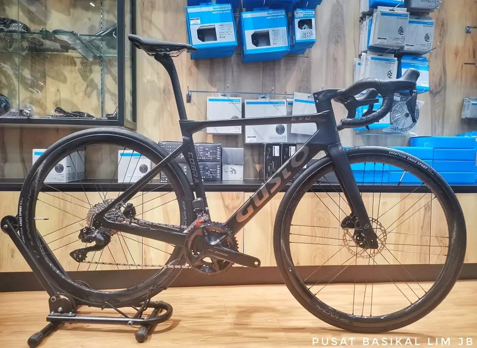 Gusto Cobra Evo DB Sport Legend
