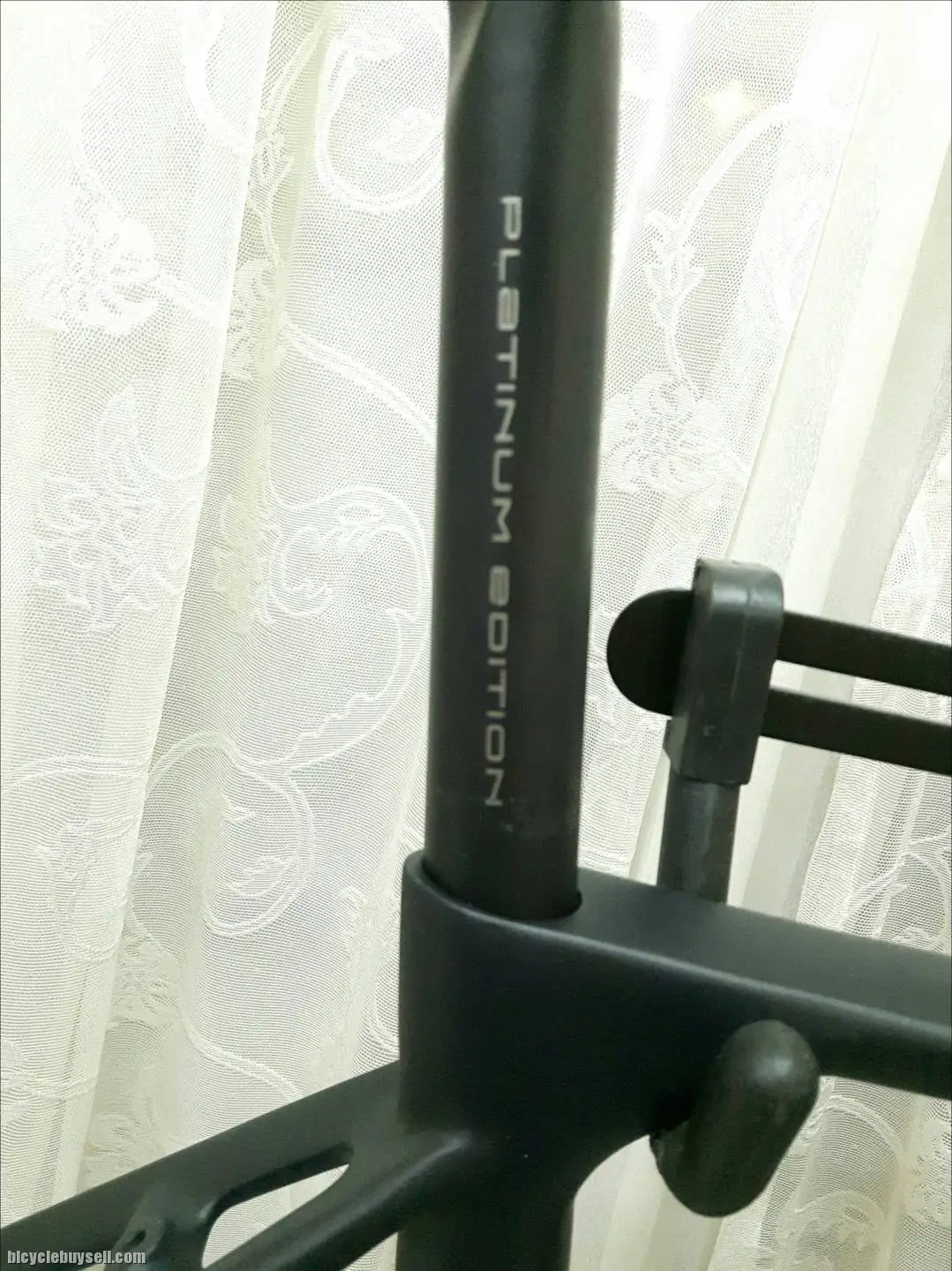 Stork Aernario Platinum Series