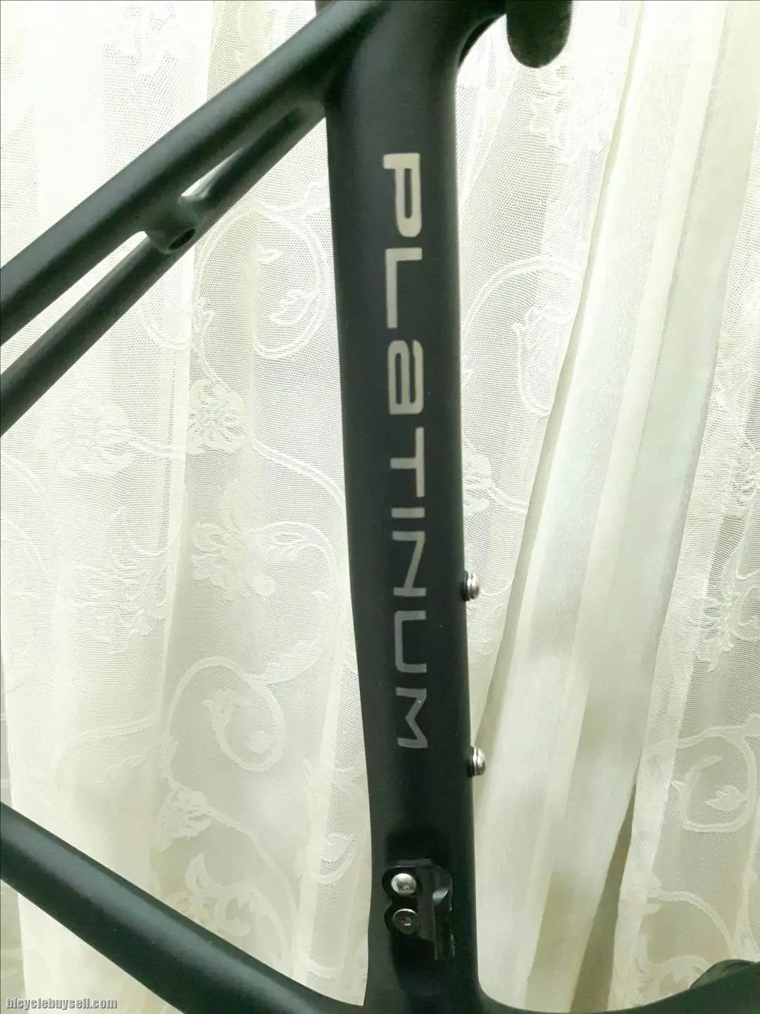 Stork Aernario Platinum Series