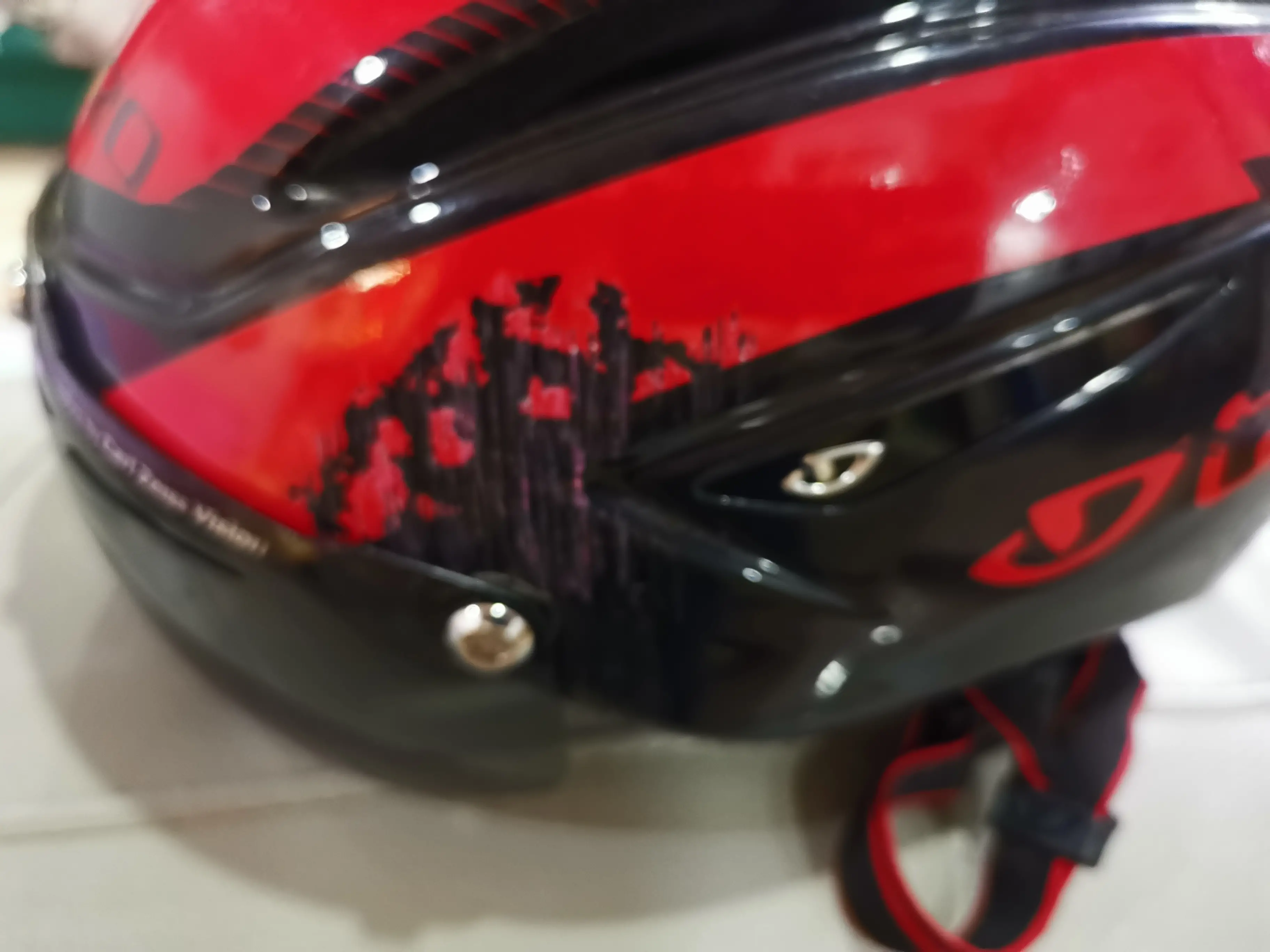 GIRO AIR-ATTACK SHIELD HELMET