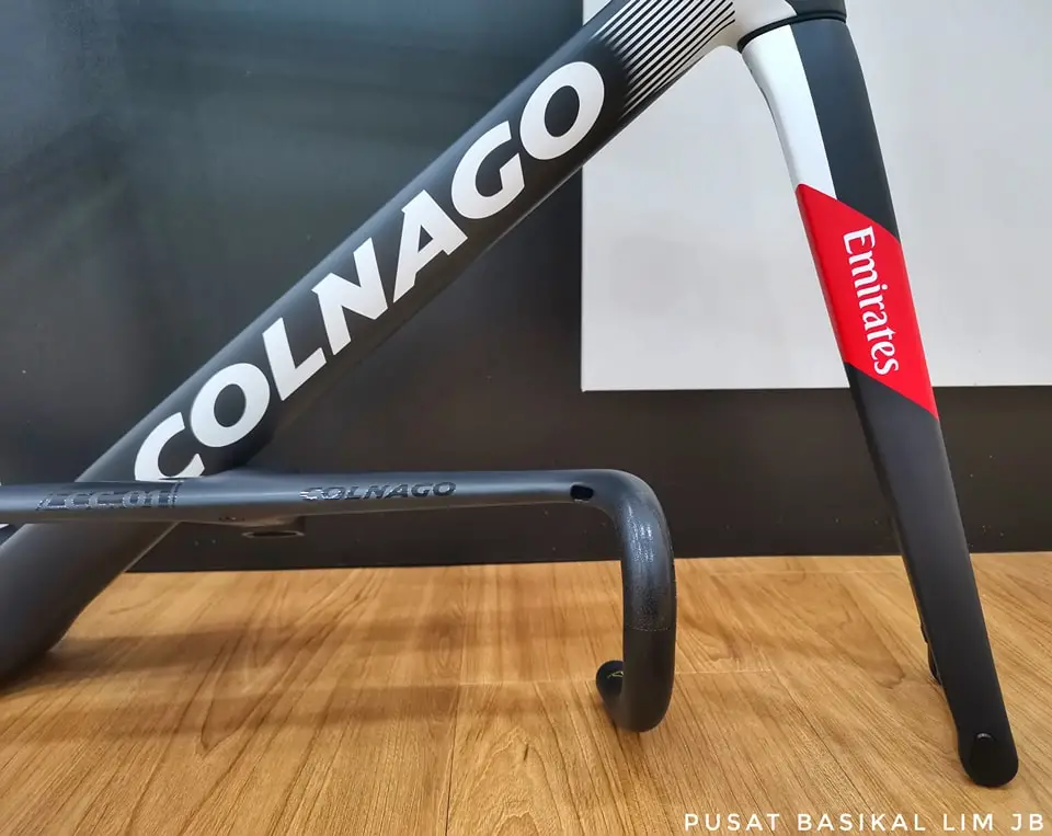 Colnago V4RS UAE Team Disc Frameset