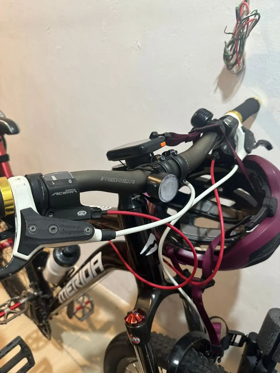 Merida HFS XC Hardtail Mountain Bike