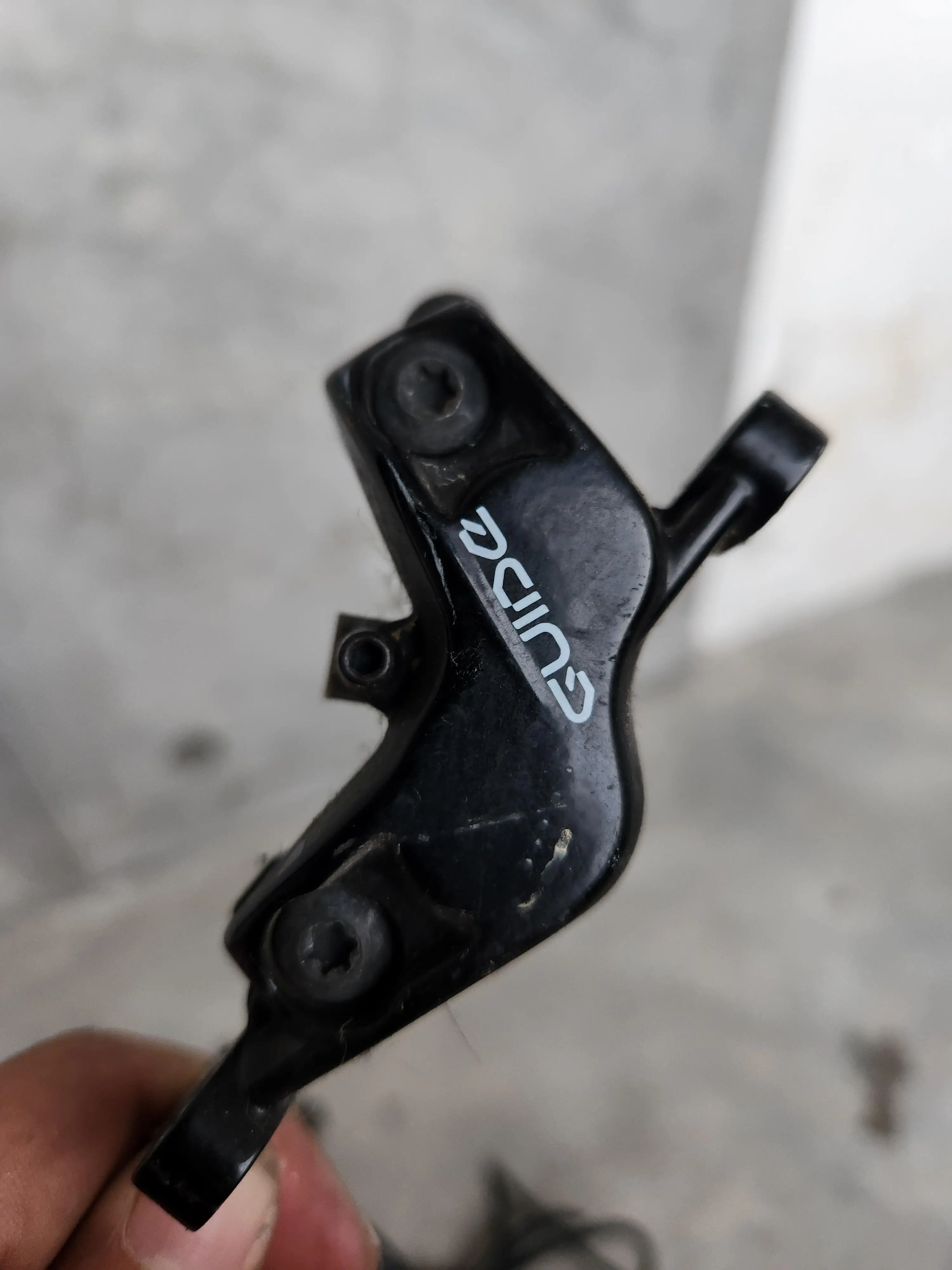 SRAM Guide R