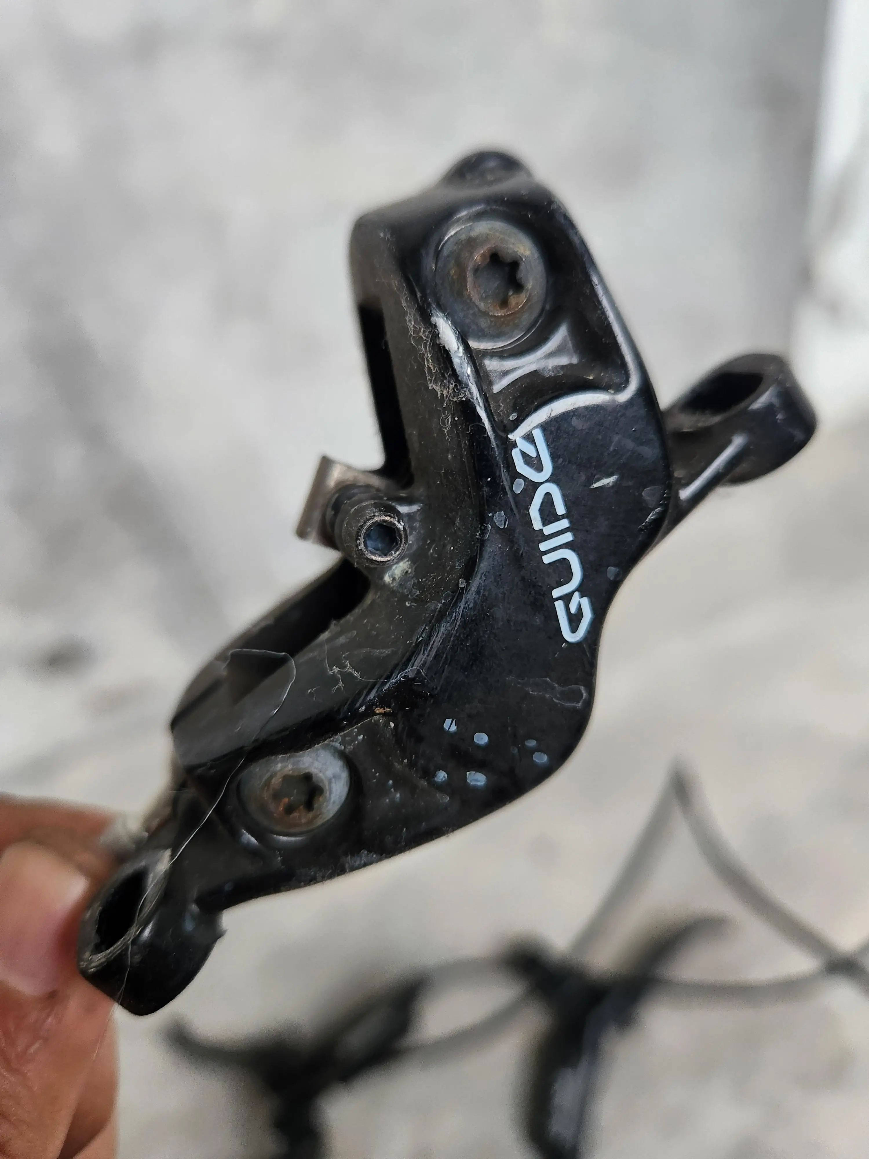 SRAM Guide R