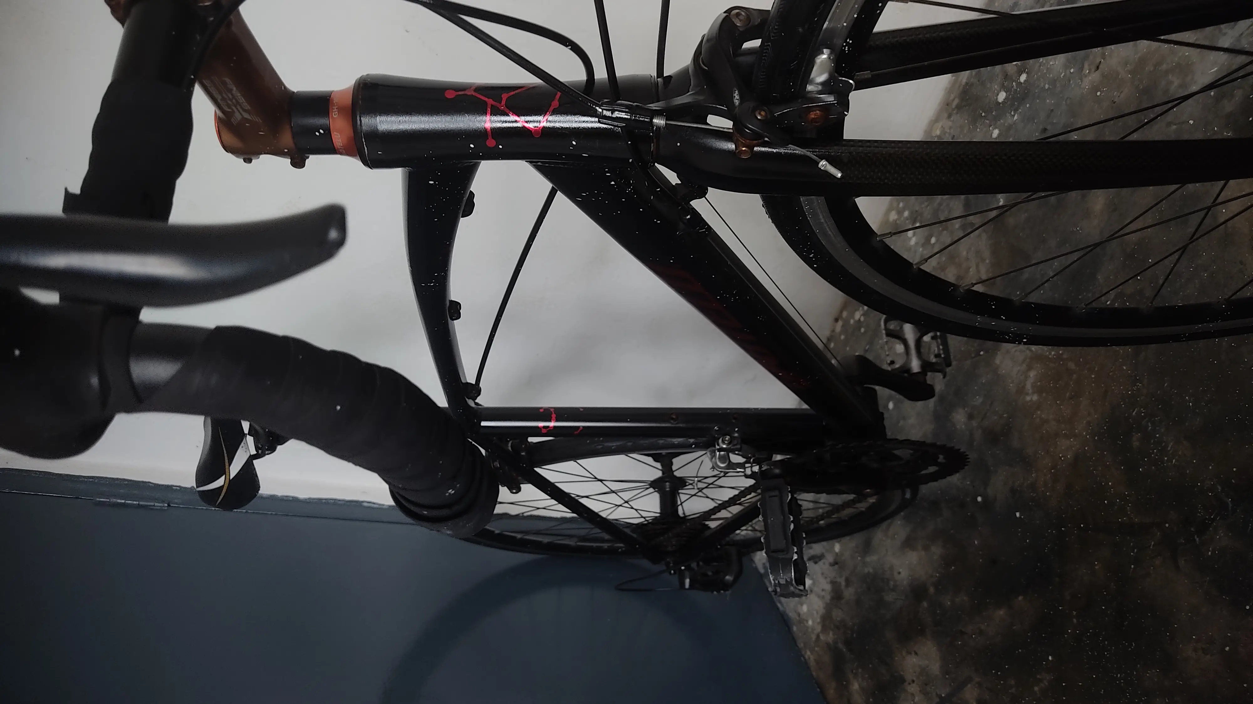 GAOTELU Road Bike Full Carbon Fiber Frame Bicycle