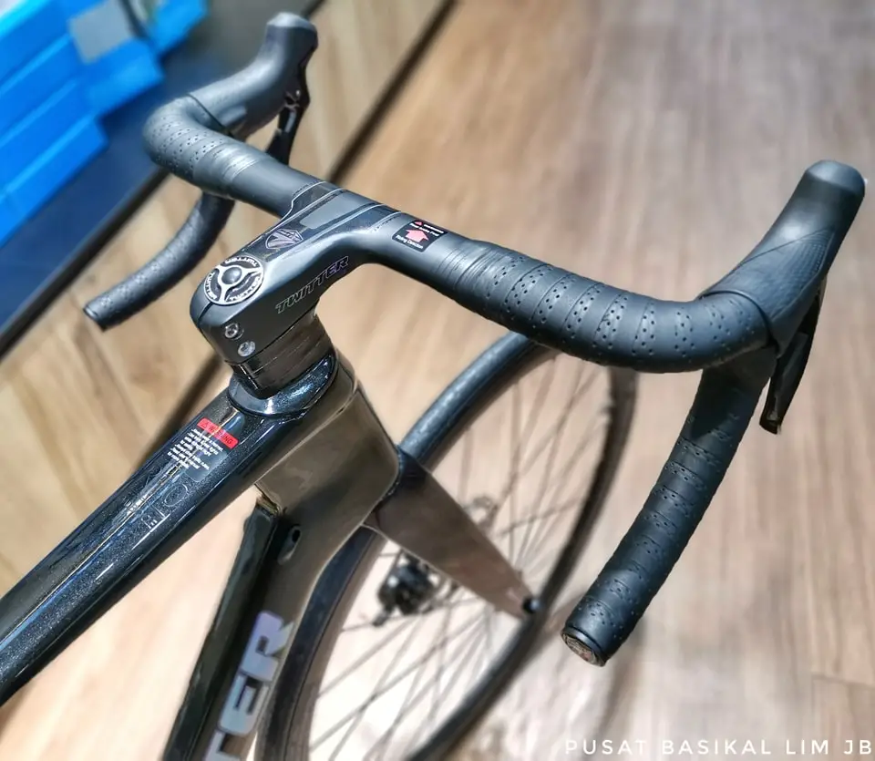 Twitter R10-105 Disc Carbon Road Bike.....