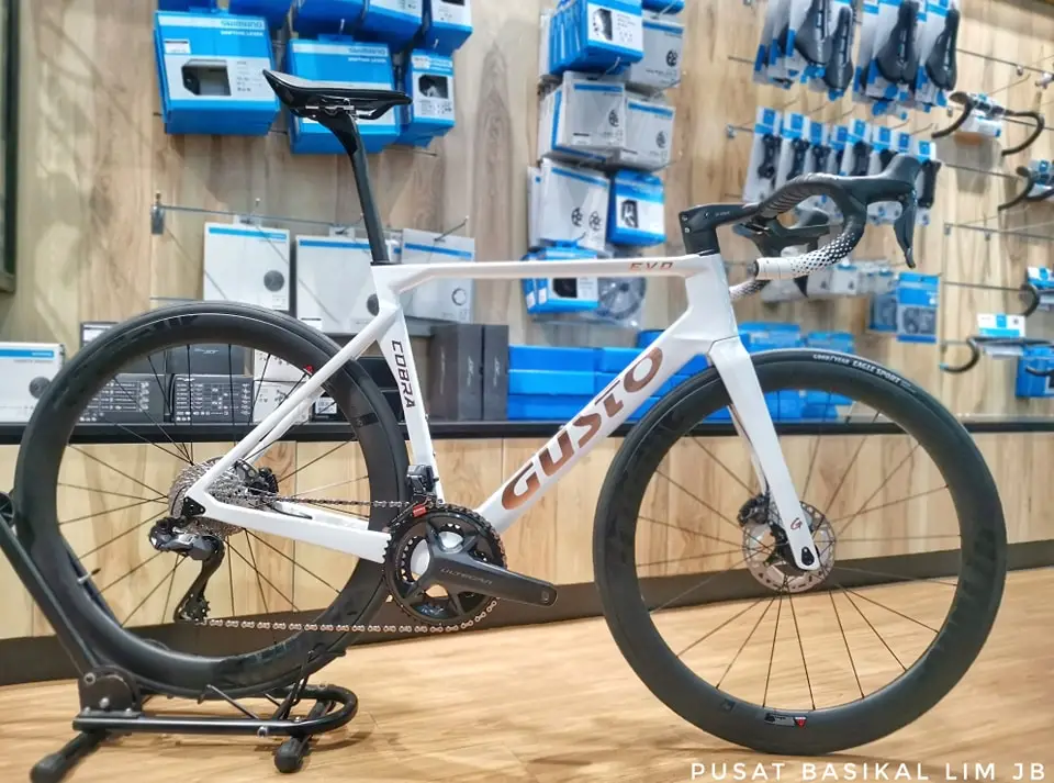 Gusto Cobra Evo DB Pro Ultra.....