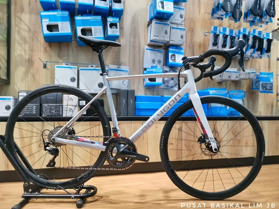 Polygon Strattos S5D .....