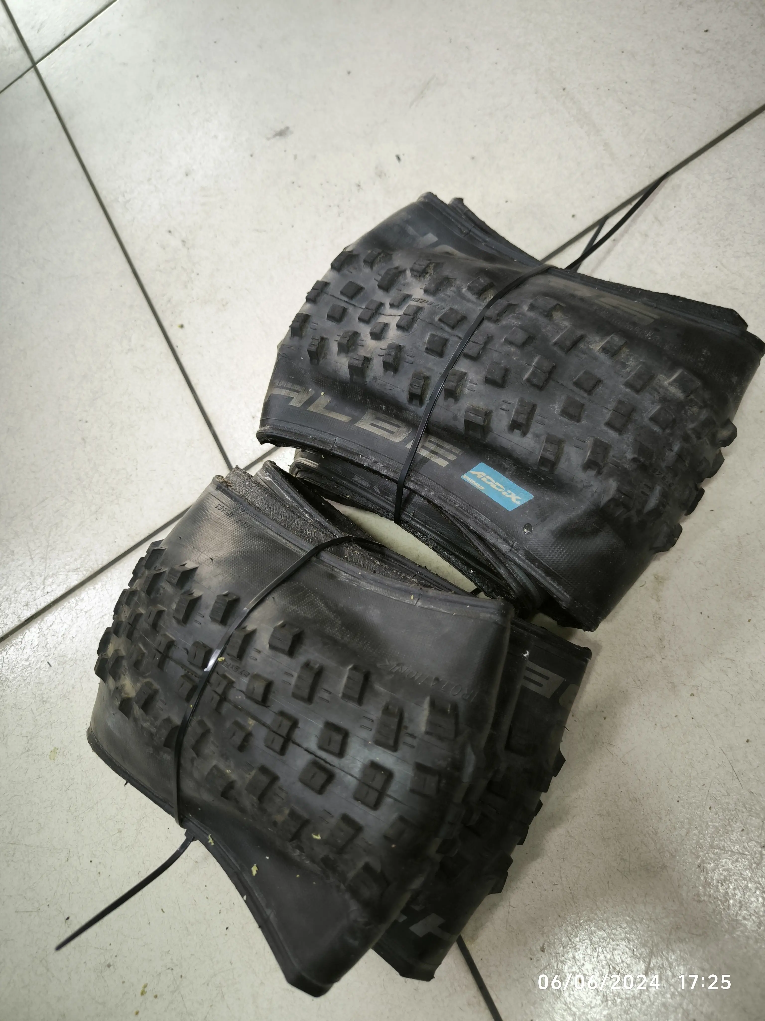 Schwalbe nobby nic 27.5 plus  x 2.8