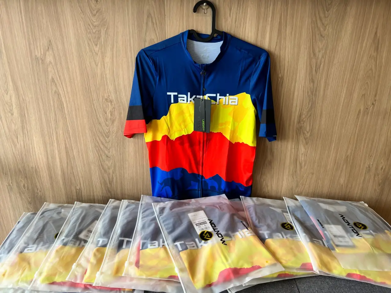 Custom Made Cycling Apparels (LOW MOQ)