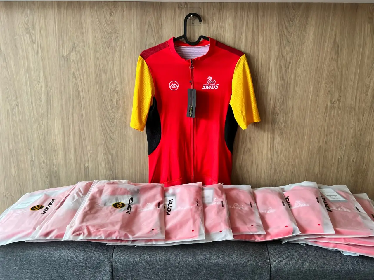 Custom Made Cycling Apparels (LOW MOQ)