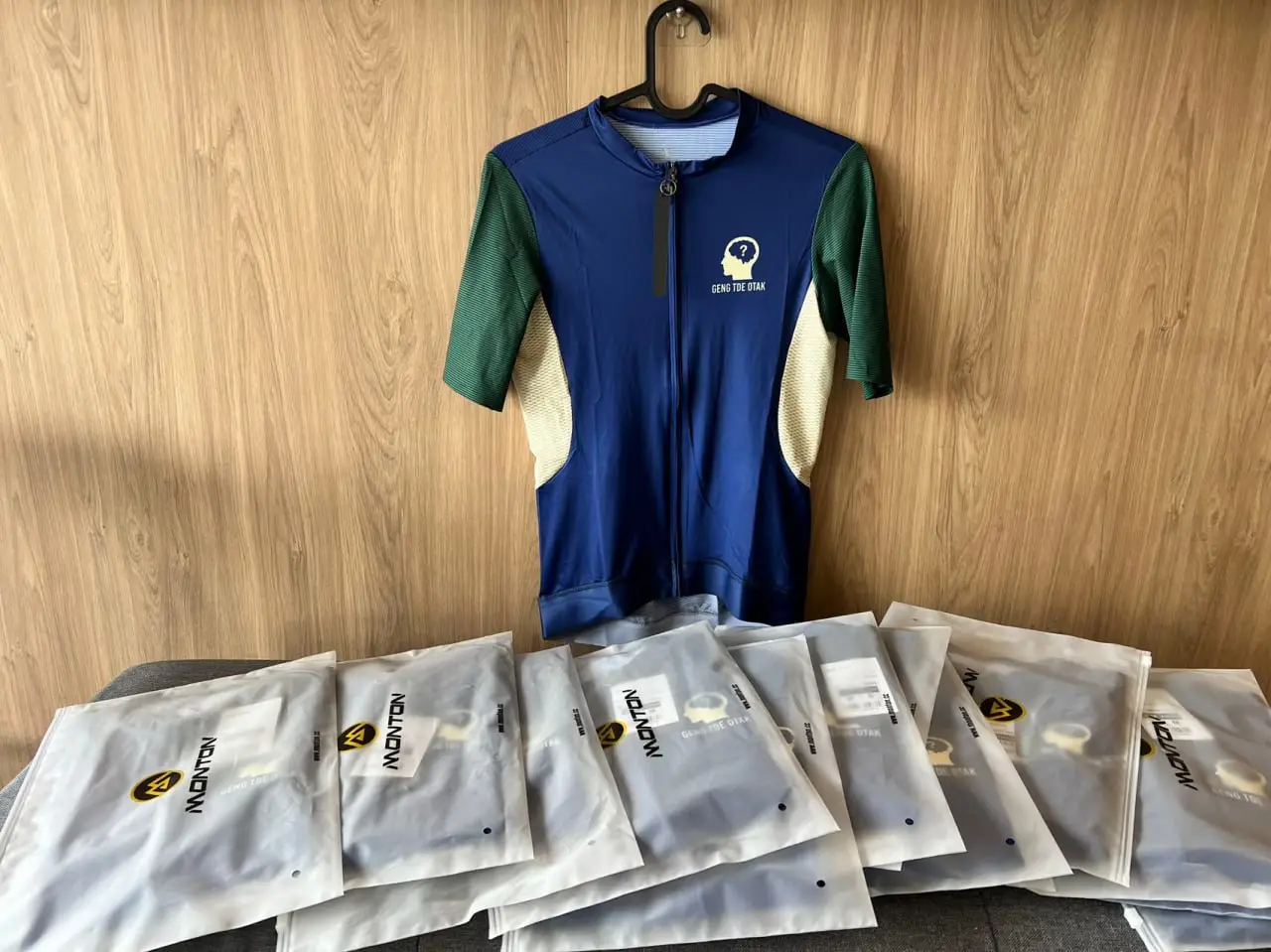 Custom Made Cycling Apparels (LOW MOQ)