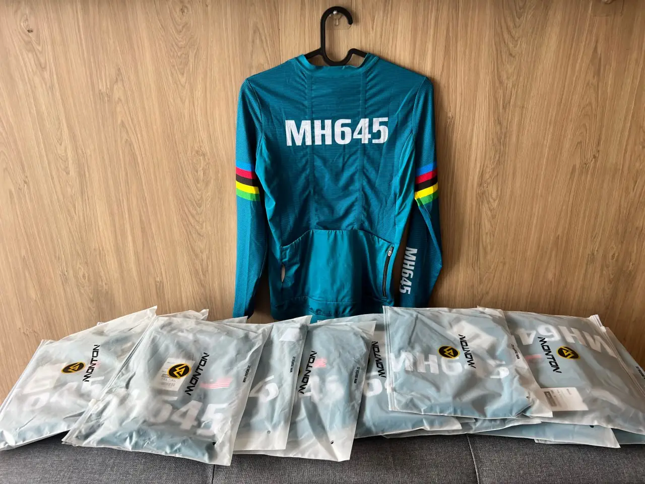 Custom Made Cycling Apparels (LOW MOQ)