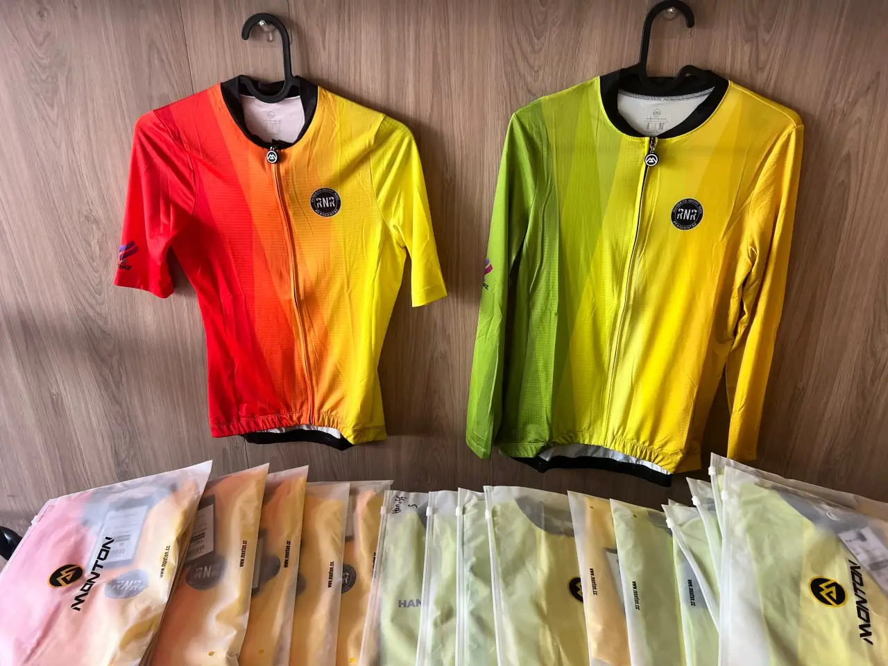 Custom Made Cycling Apparels (LOW MOQ)