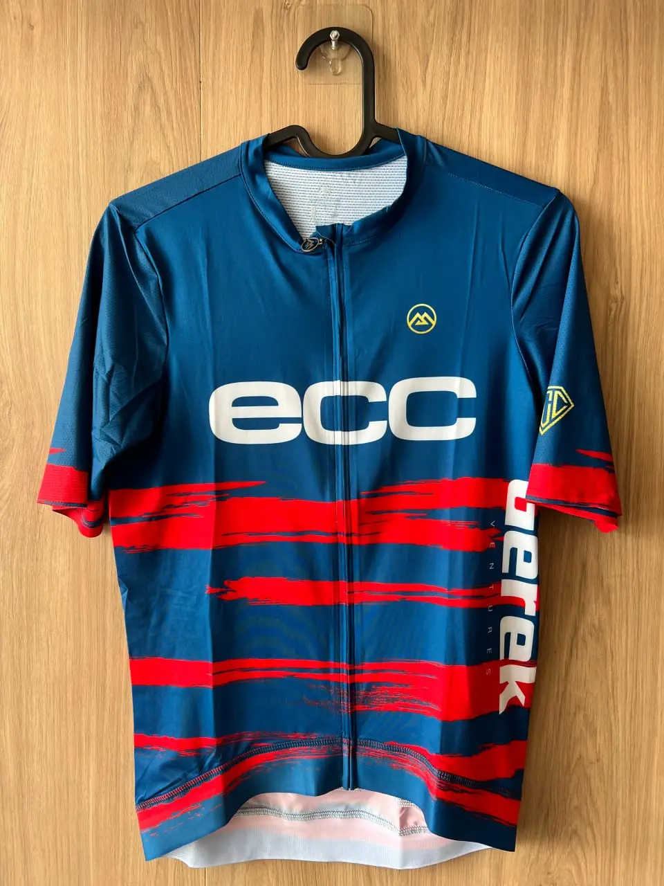 Custom Made Cycling Apparels (LOW MOQ)