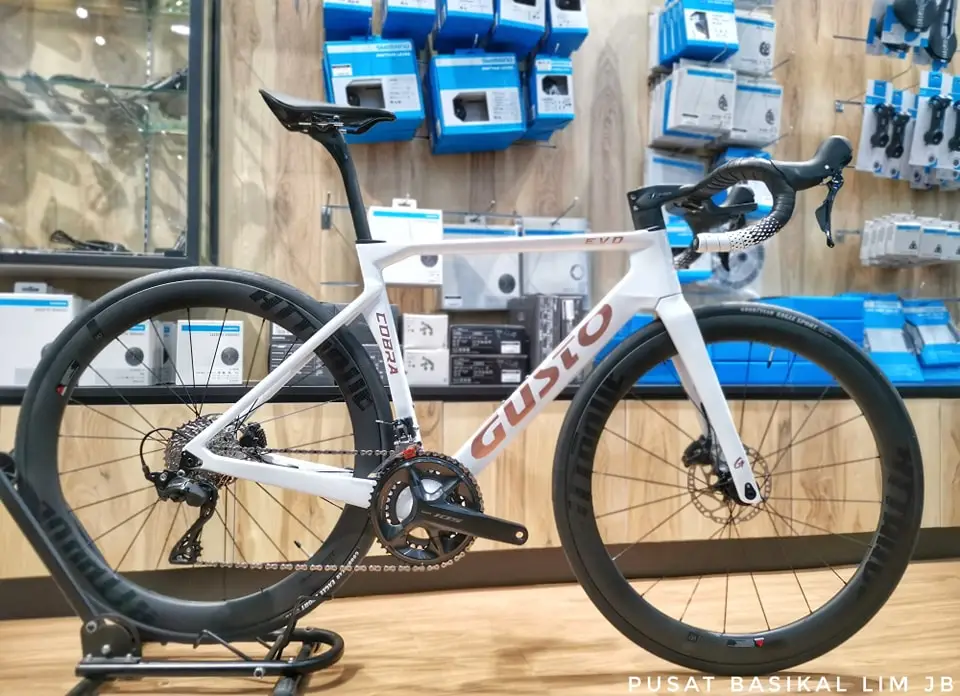 Gusto Cobra Evo DB Elite Ultra...................