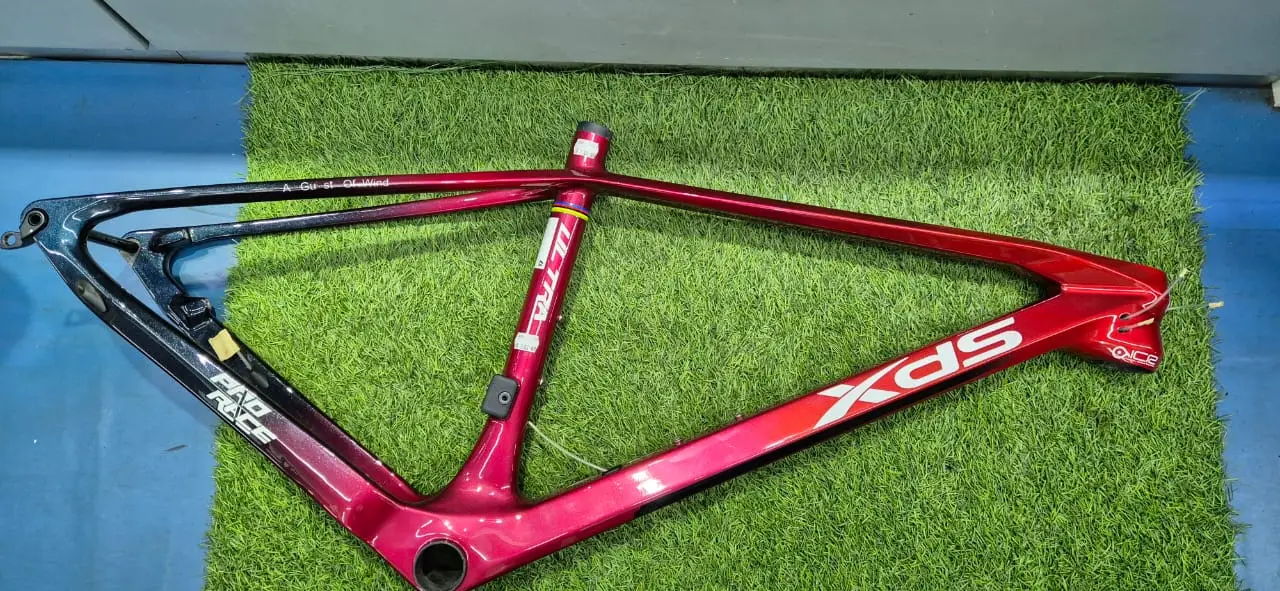 XDS MT3 ProRace Ultra Carbon Frame -29er- (1.1kg) (17 inch Only) Brand New !!!