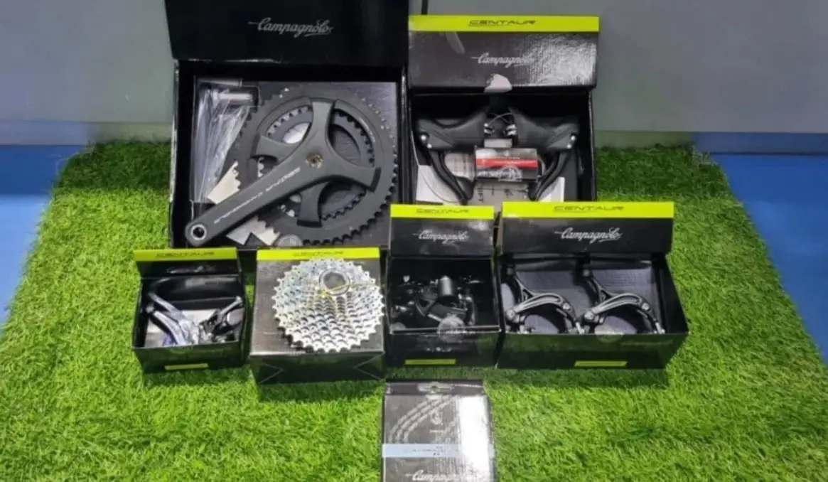 Campagnolo Centaur RimBrake 11 Speeds (Brand New !)