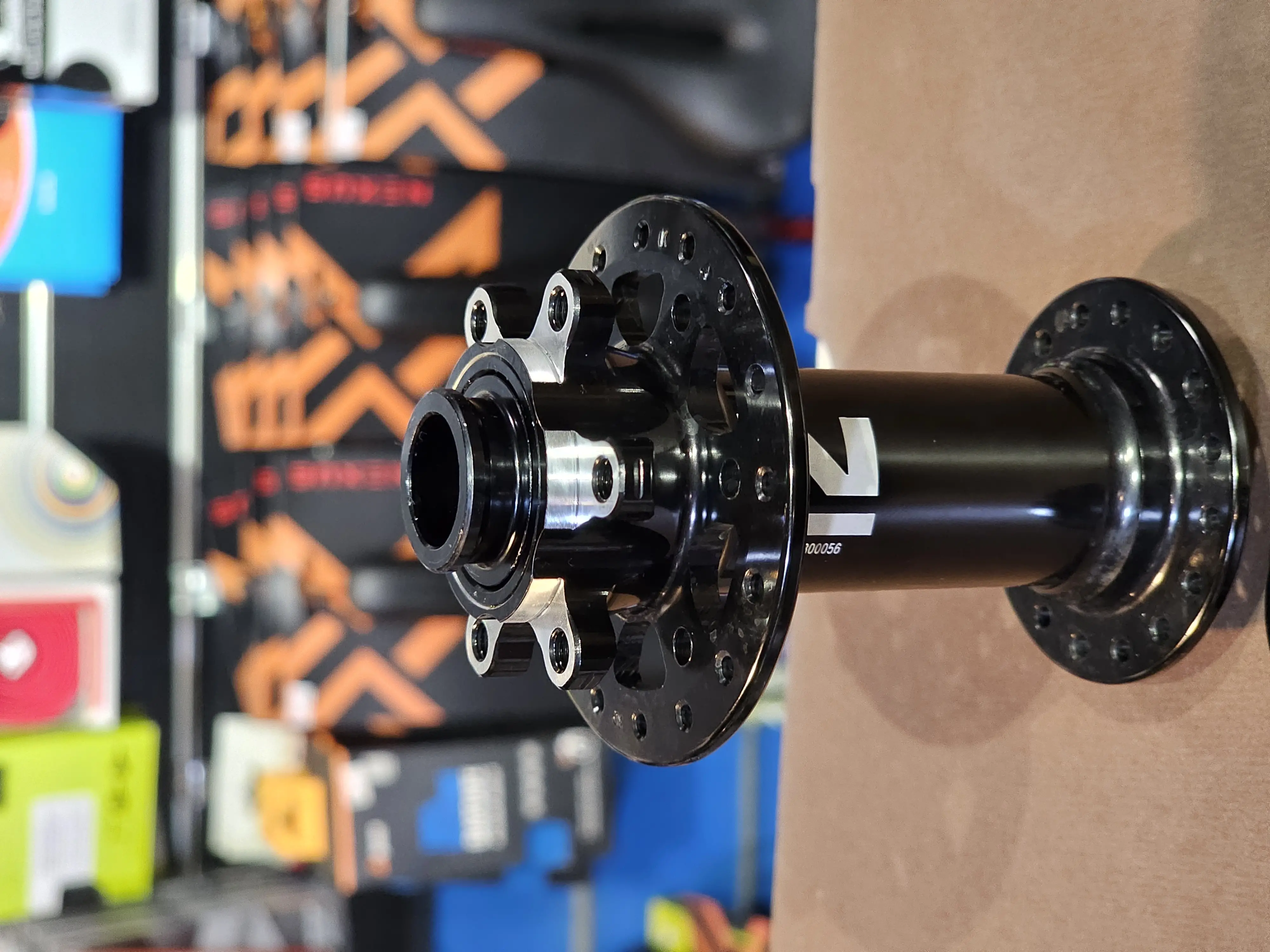 🌍NOVATEC Boost Hun 15×110mm (W/31mm OD Adaptor)