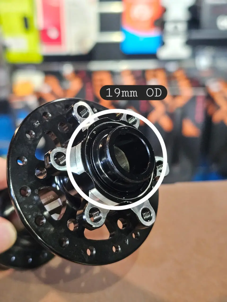 🌍NOVATEC Boost Hun 15×110mm (W/31mm OD Adaptor)
