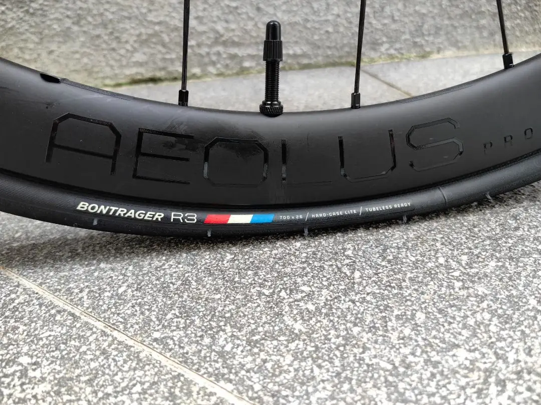 Trek Emonda SLR6 Matte Onyx Project One 800 OCLR
