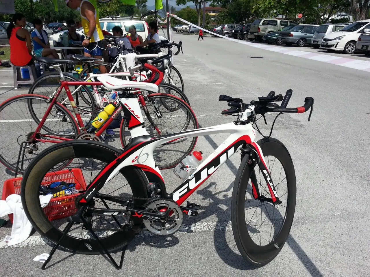 Fuji D6 1.1 Triathlon Aero Road Bike