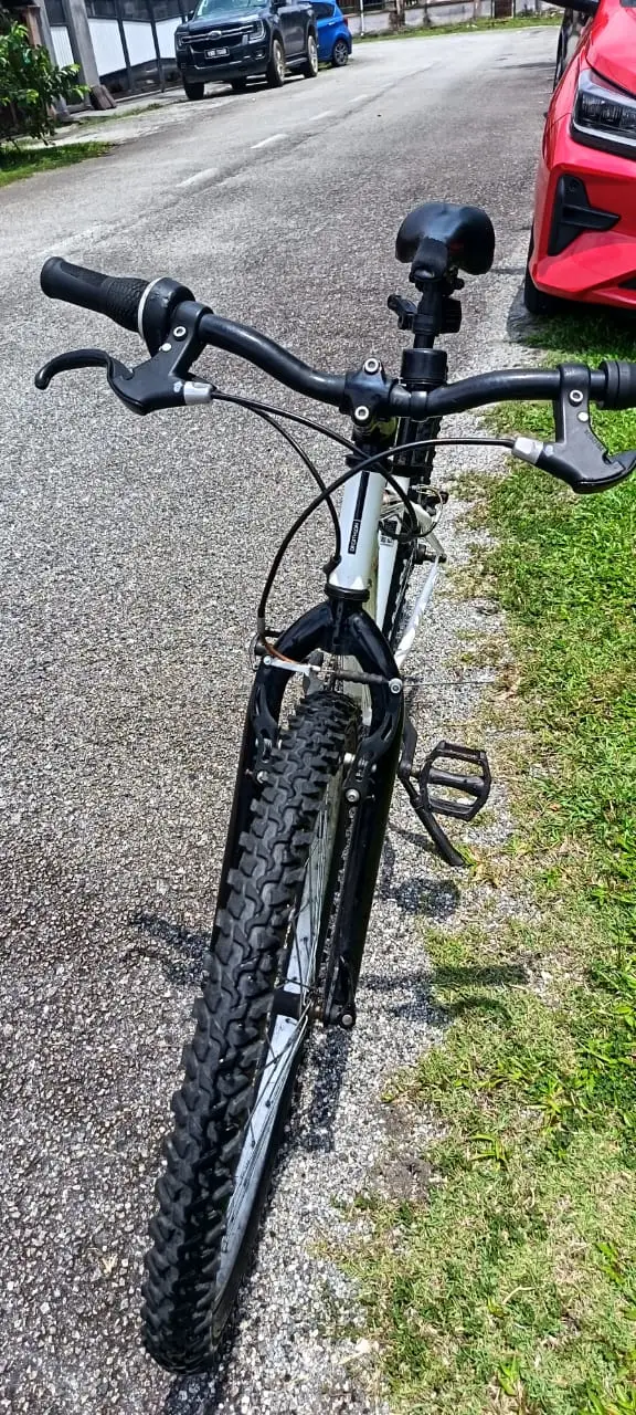 24 inch Decathlon Rockrider Mountain bike