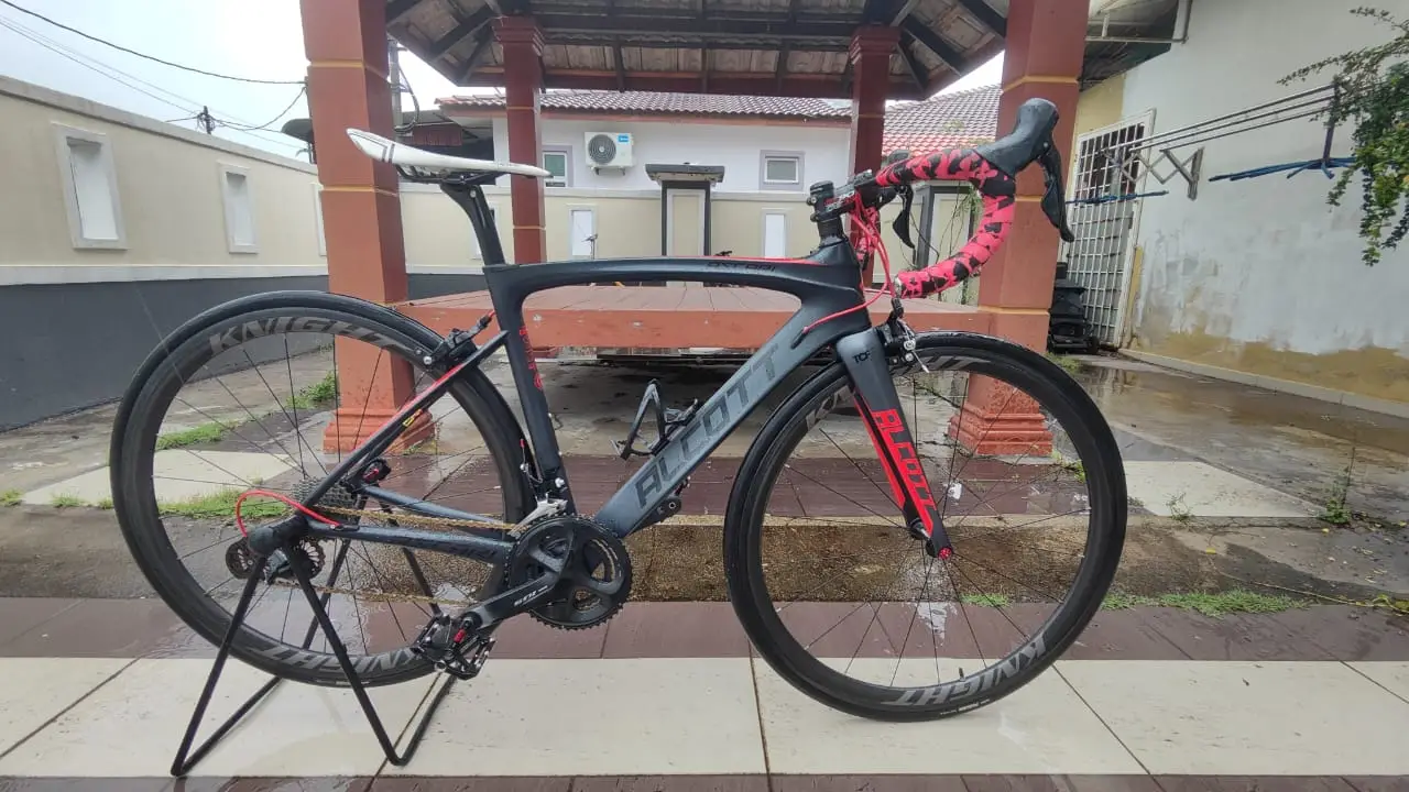 Basikal road bike full carbon