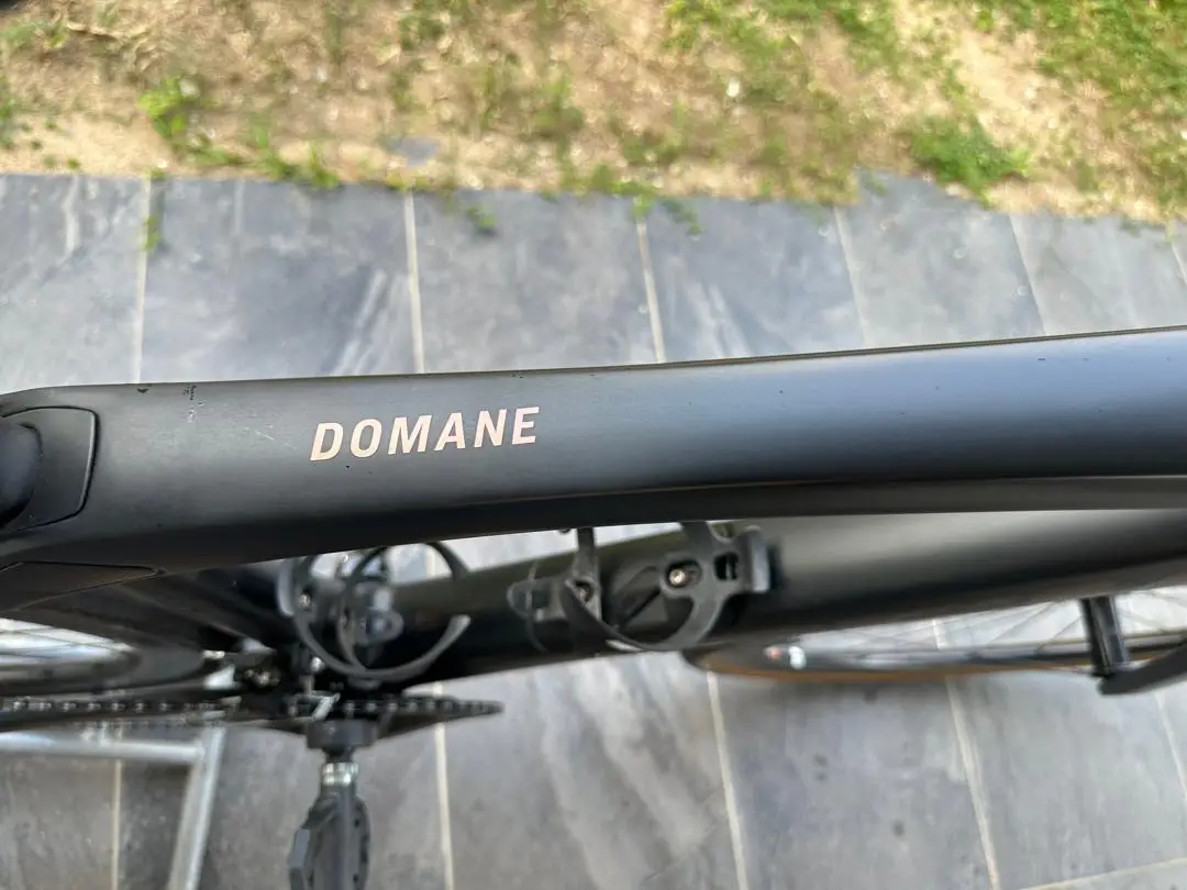 Trek Domane SL5 Gen3 Carbon 11speed 34/50T 11-34T Ride 10 times only