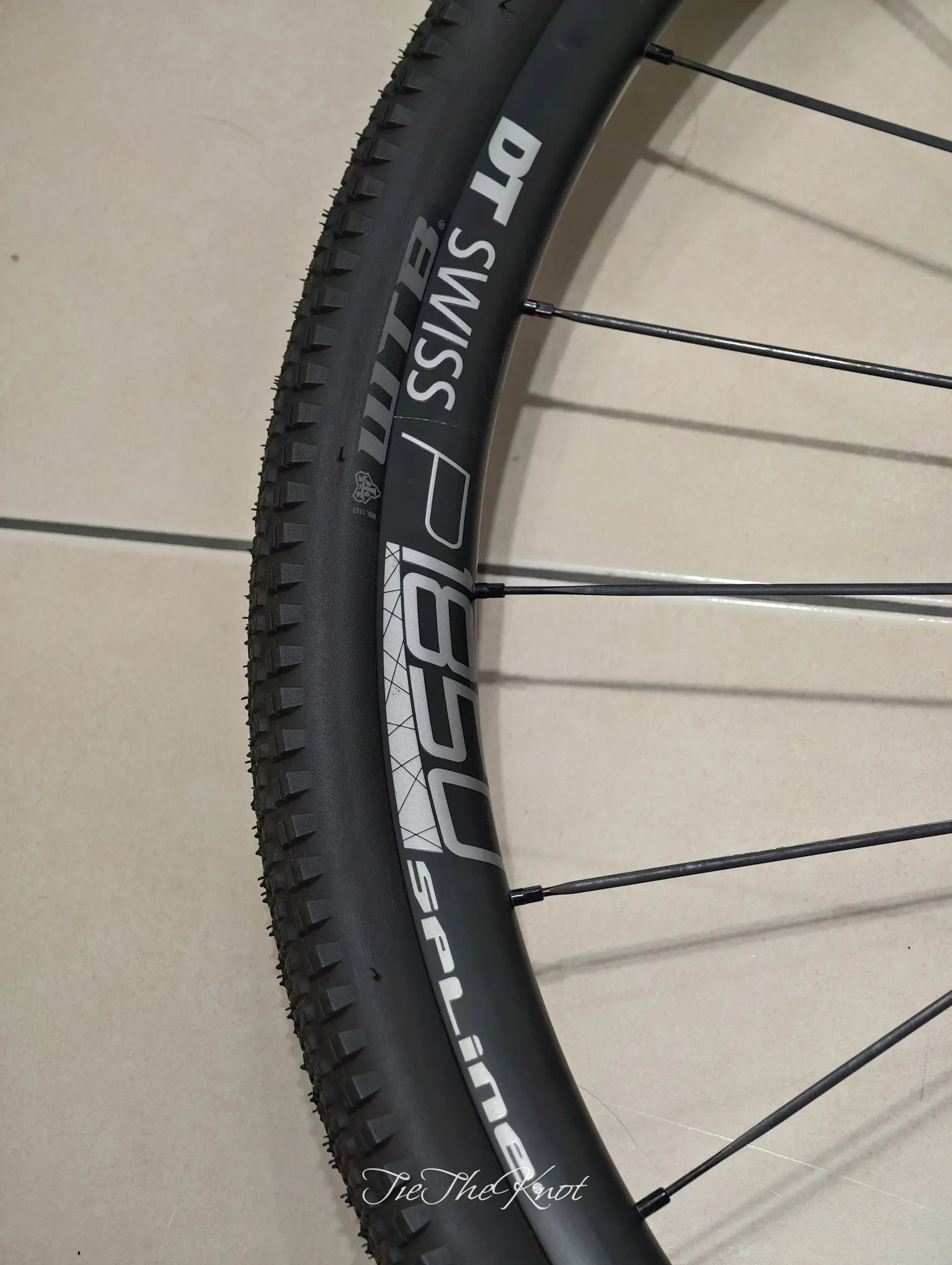 Gravel Bike Wheels DT Swiss P1850 spline (new took out from bike)