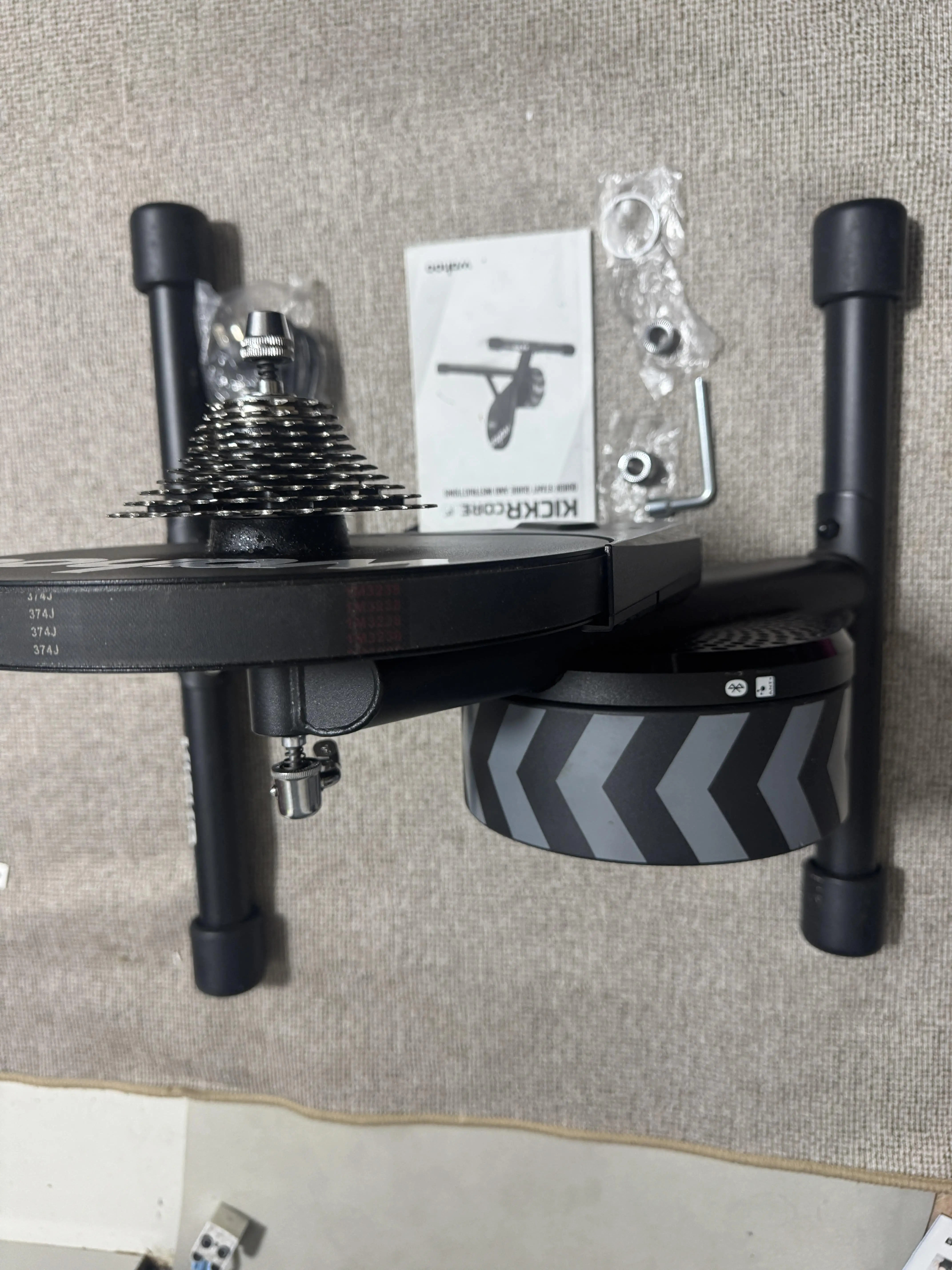 🚴‍♂️ Wahoo KICKR Core Smart Trainer – Excellent Condition! 🚴‍♀️