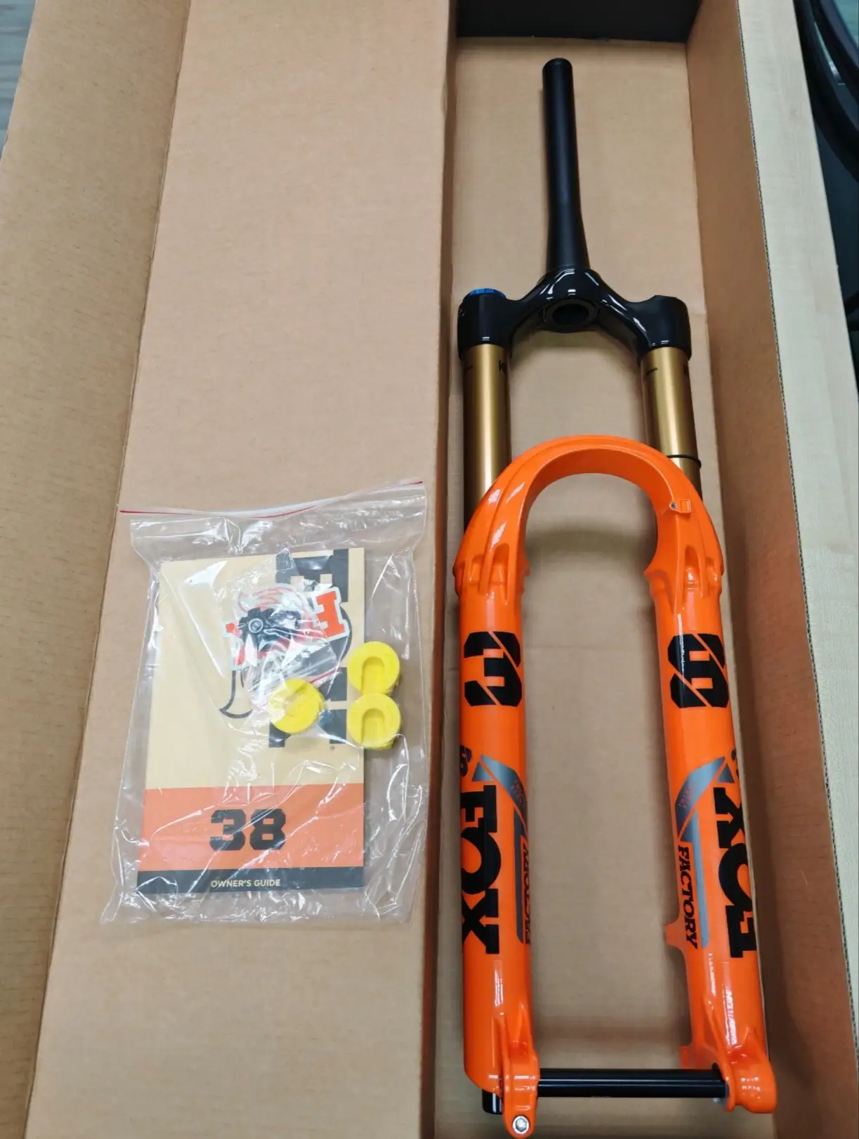 2026 Fox Factory 38 Float (29er/27.5+) 170mm GRiPX2 - Brand New !!!