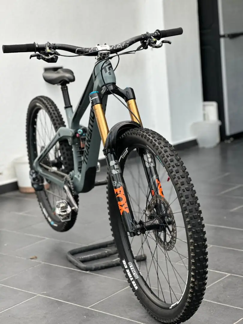 Transition Spire Carbon (M)