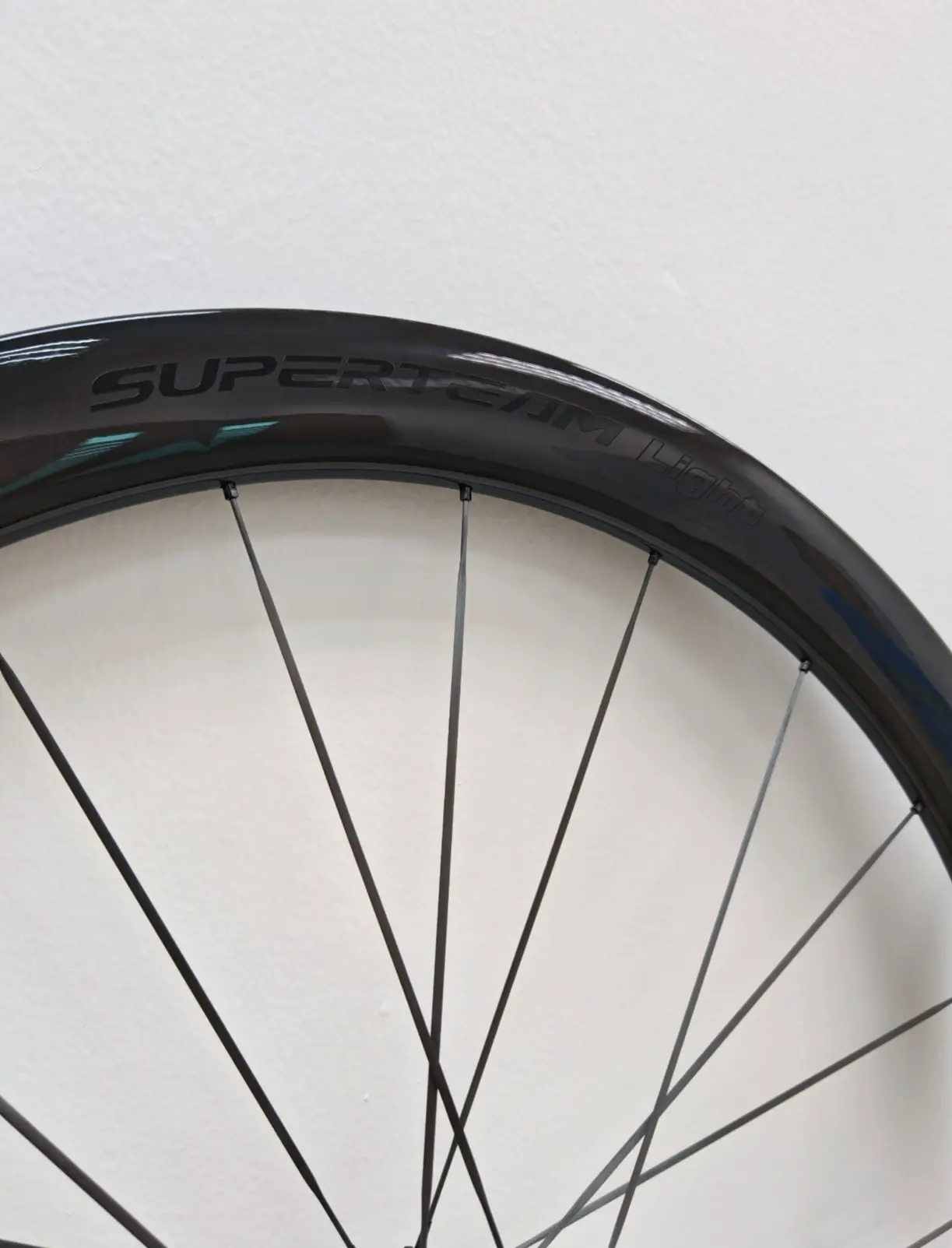 SuperTeam Carbon 1.1kg Wheelset YUYAN Light 50MM With Carbon Spokes (HG) – Brand New !!!