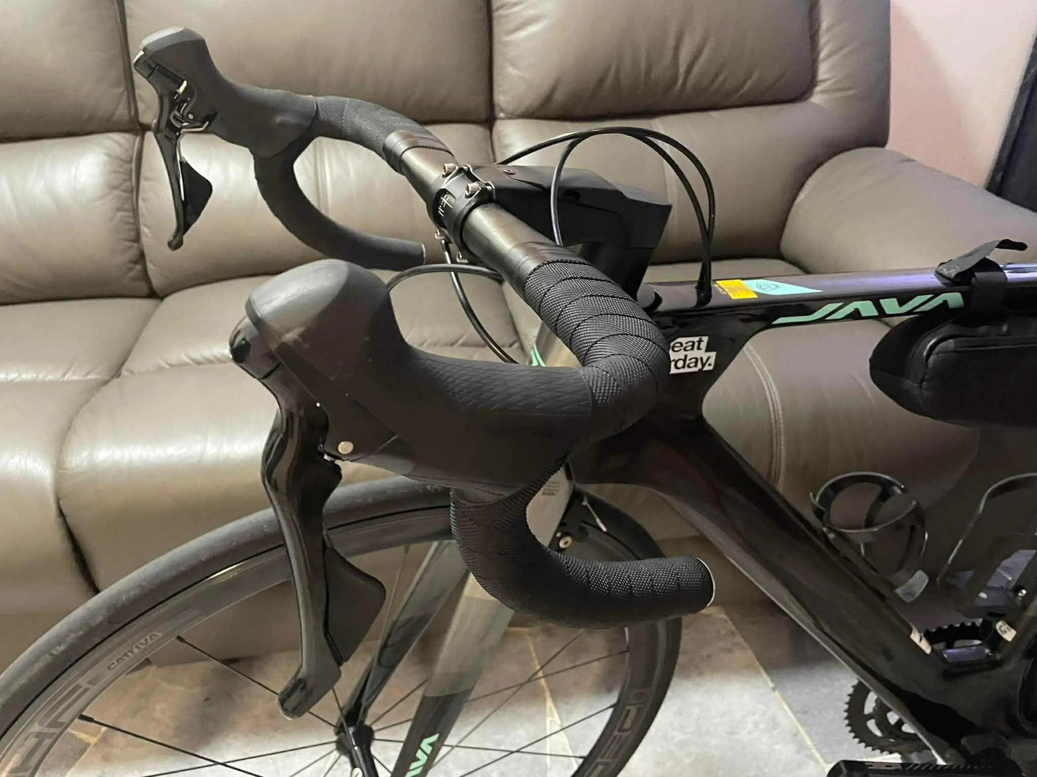Java Suprema Carbon Road Bike