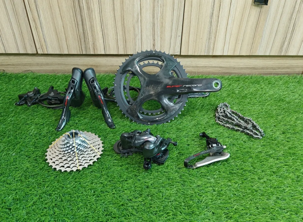 Campagnolo Super Record 12 DISC - (Used Like New)